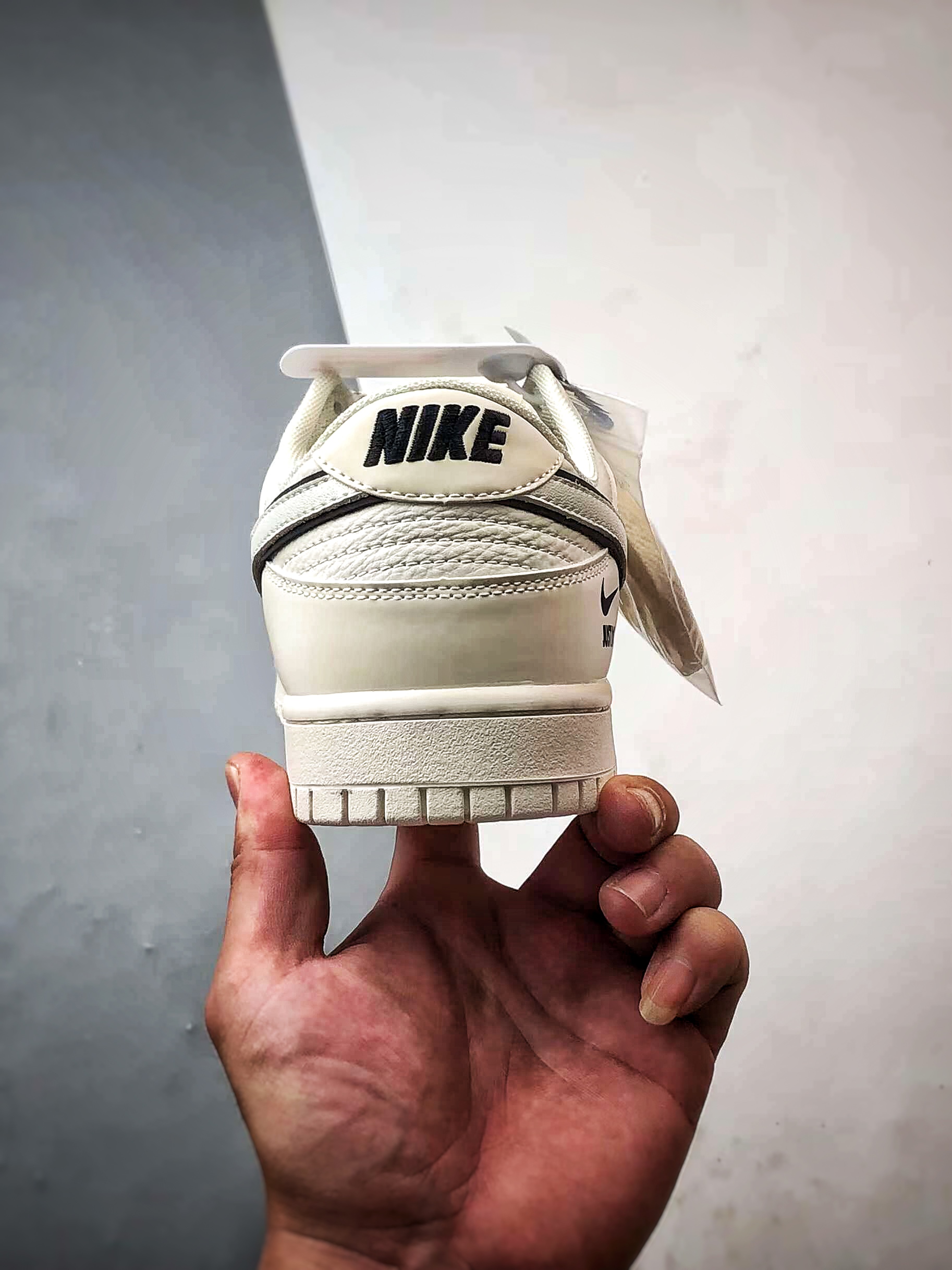 NK Dunk Low Retro ”DIY高端定制” 标语白黑小钩 低帮休闲运动板鞋 CS1688-110