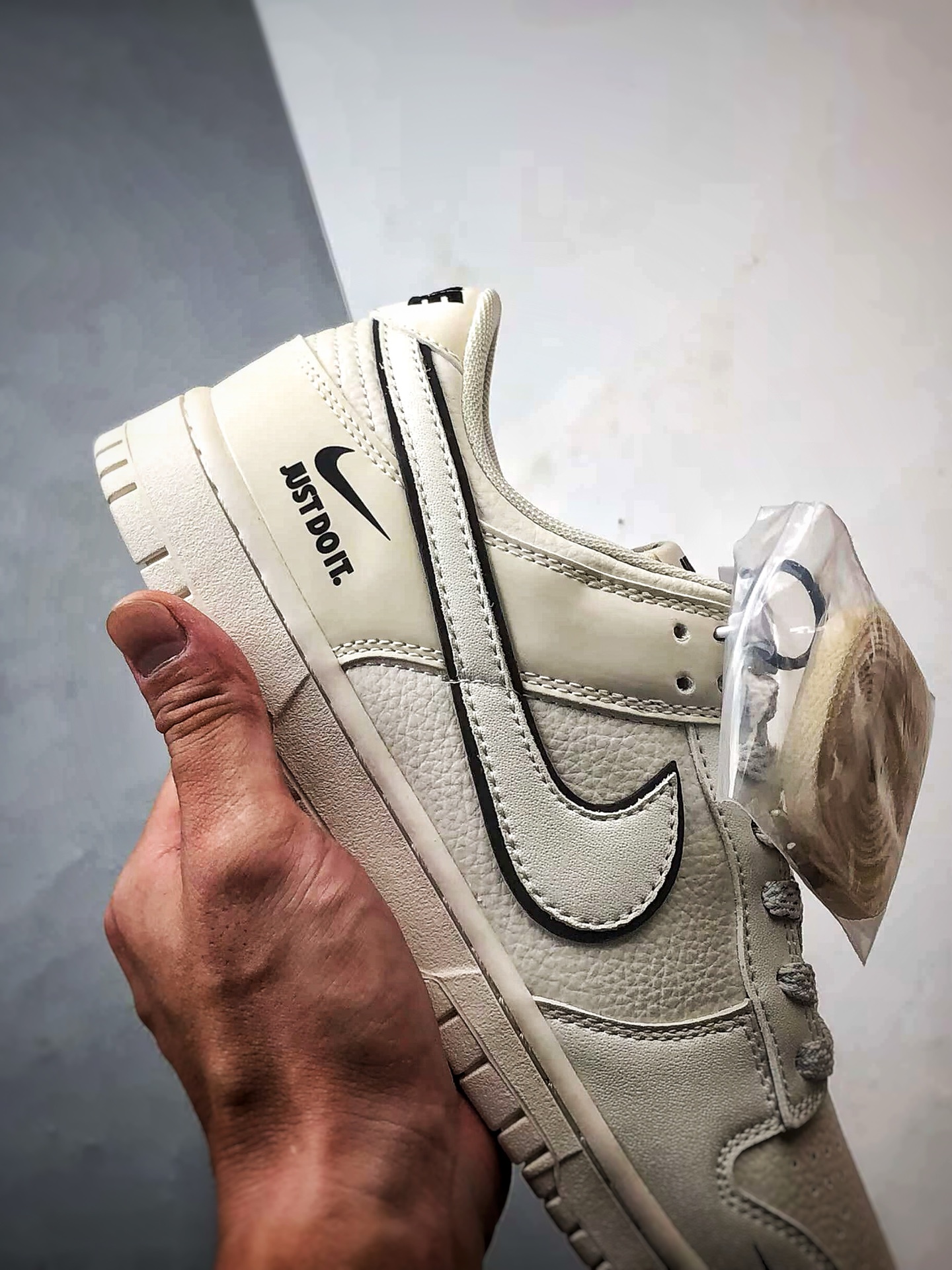 NK Dunk Low Retro ”DIY高端定制” 标语白黑小钩 低帮休闲运动板鞋 CS1688-110