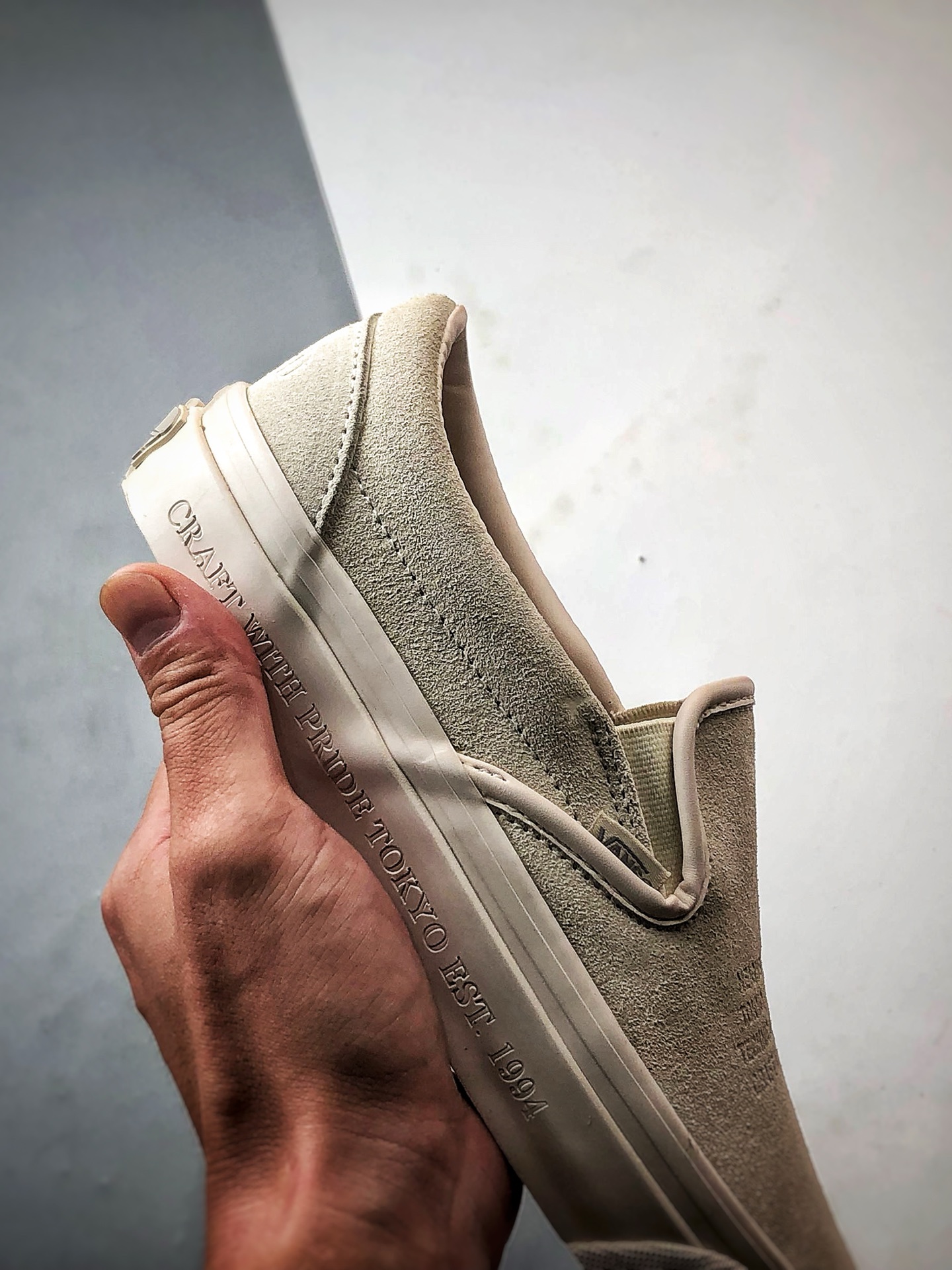 Neighborhood x OTW by Vans Classic Slip-On 98 联名一脚蹬 米色 VN000EDG7VJ-莆田鞋,莆田鞋货源,高仿鞋,高仿鞋货源,安福档口,莆田高仿鞋,莆田鞋批发,高仿鞋批发,莆田高仿运动鞋,高仿运动鞋,莆田运动鞋 Neighborhood x OTW by Vans Classic Slip-On 98 联名一脚蹬 米色 VN000EDG7VJ