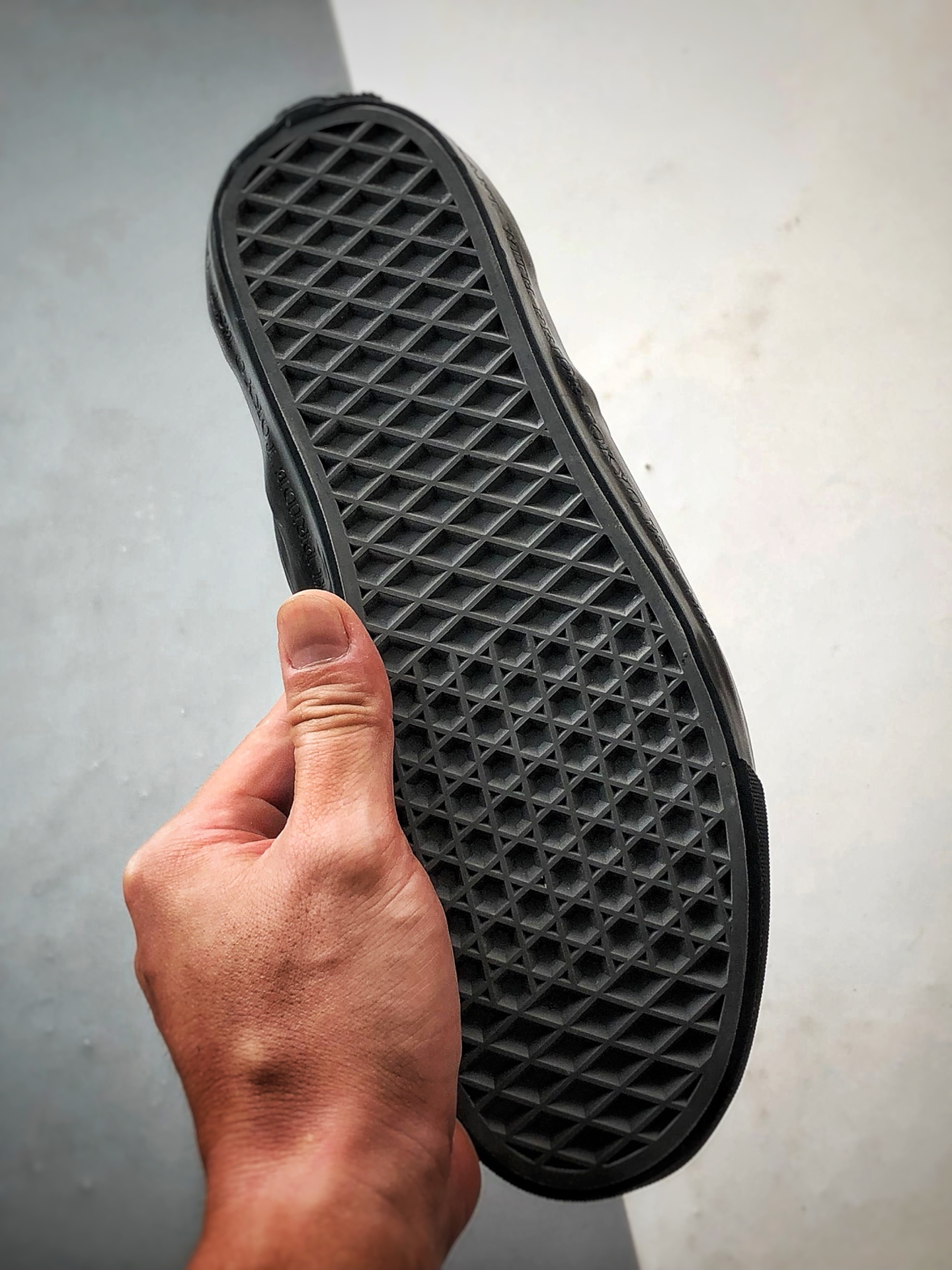 Neighborhood x OTW by Vans Classic Slip-On 98 联名一脚蹬 黑色 VN000EDGBLA