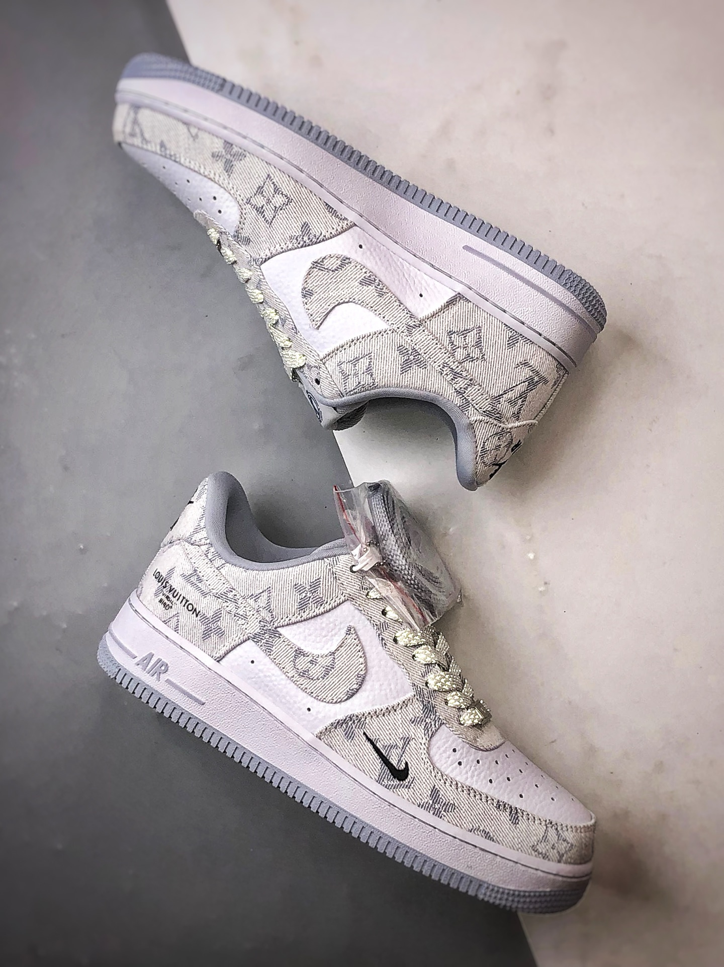 LV x Air Force 1 Low 灰白牛仔 SC0601-552