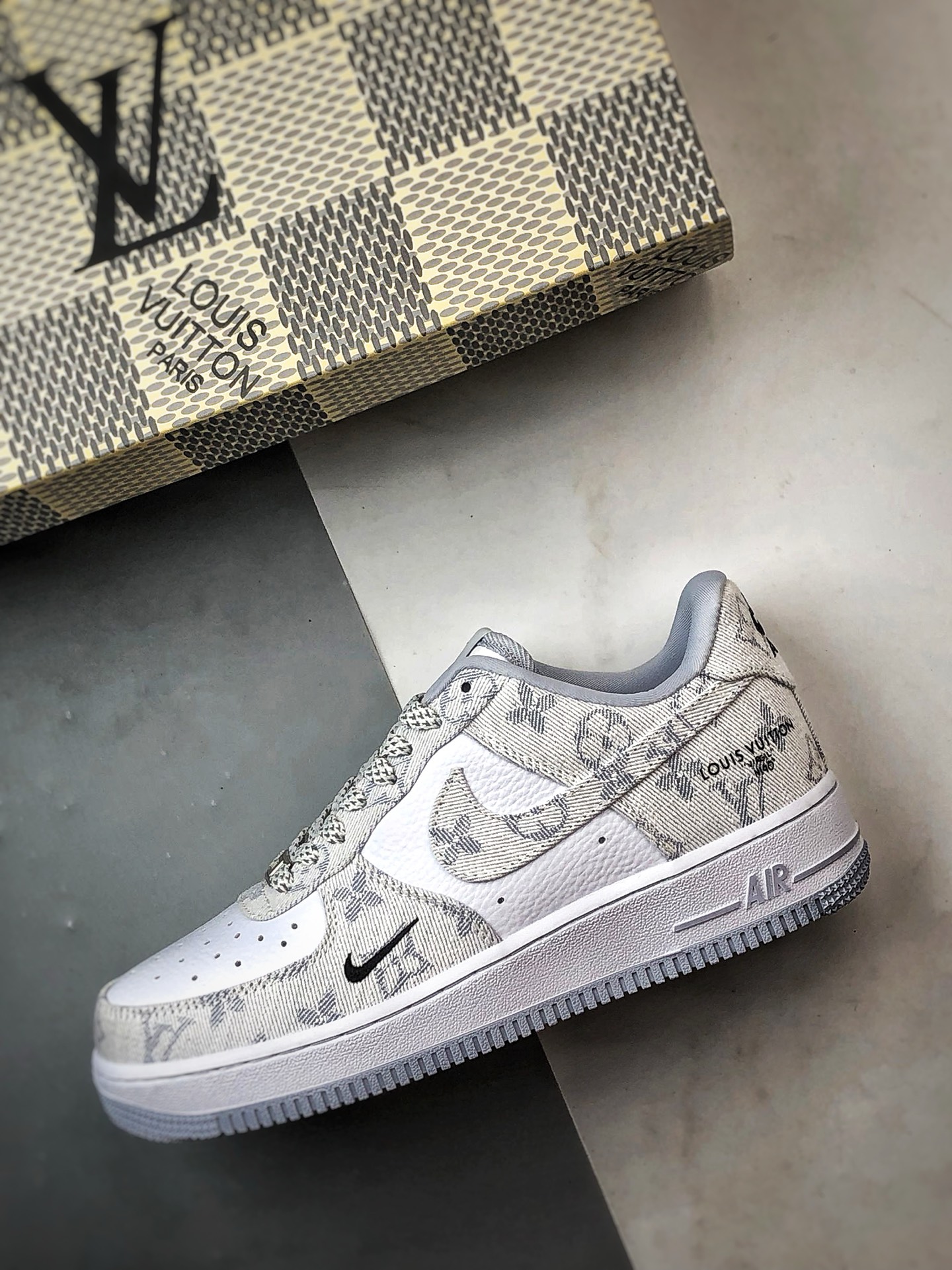 LV x Air Force 1 Low 灰白牛仔 SC0601-552