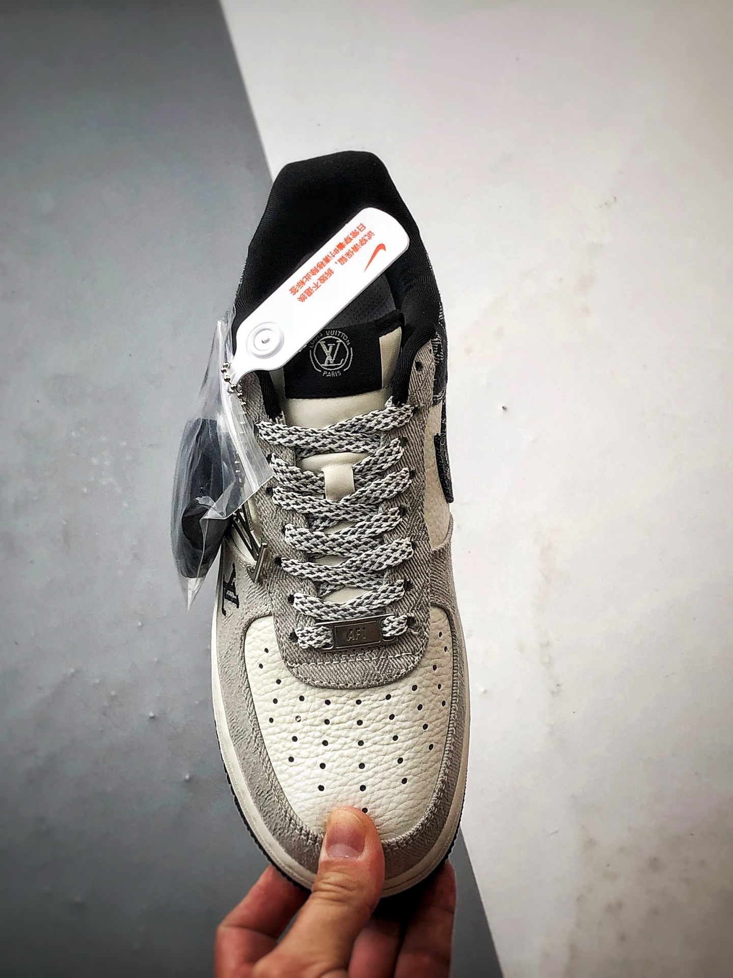 LV x Air Force 1 Low 白黑灰牛仔 SC0601-550