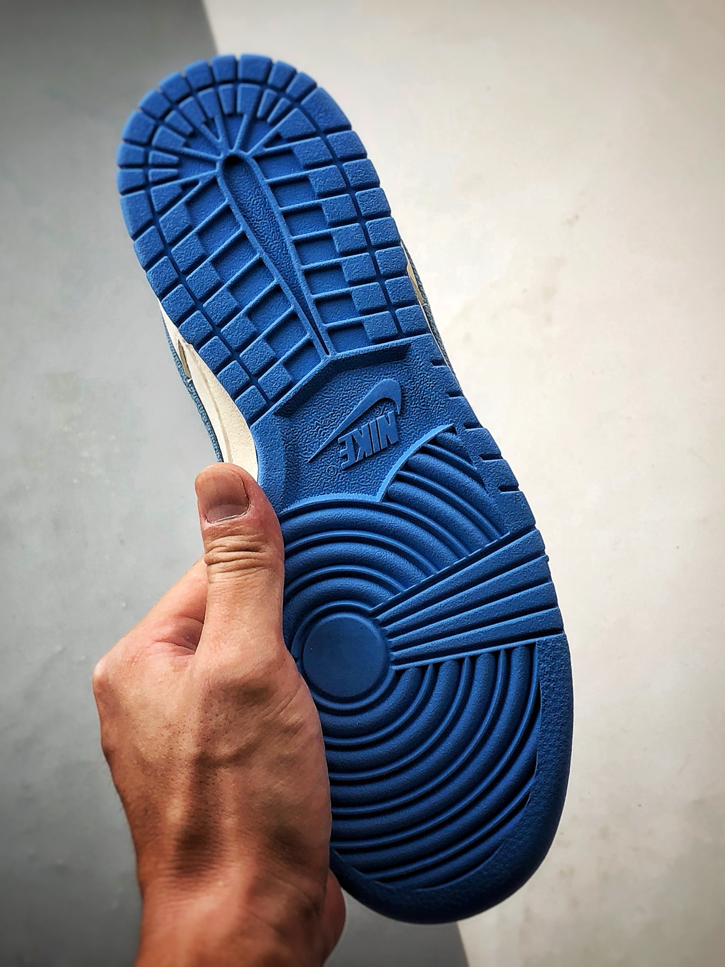 NK Dunk Low Retro ”DIY高端定制” LV米白蓝牛仔钩 低帮休闲运动板鞋 SM6668-101