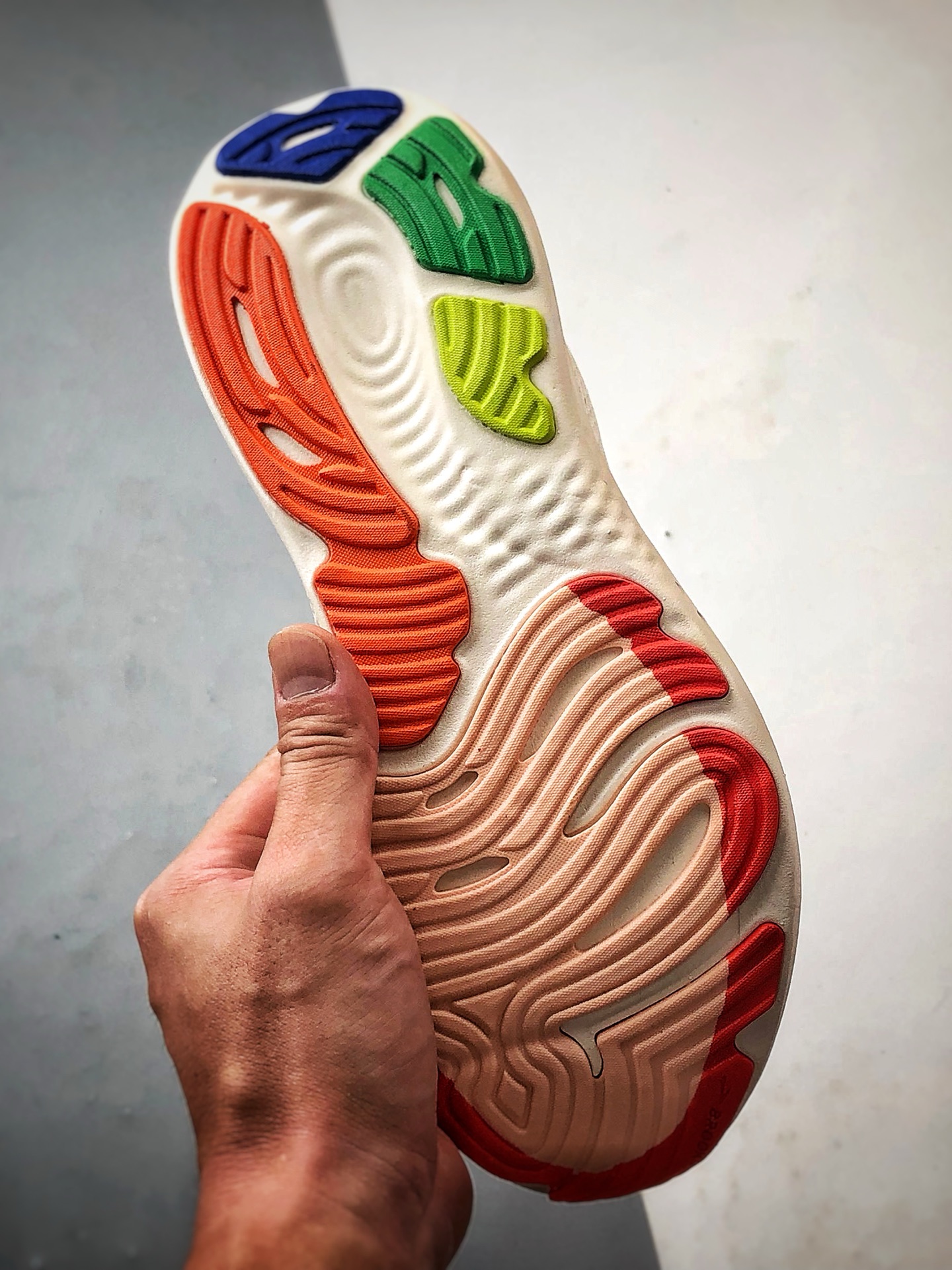 Brooks/布鲁克斯 Glycerin 22 白色 甘油22代低帮缓震运动慢跑鞋