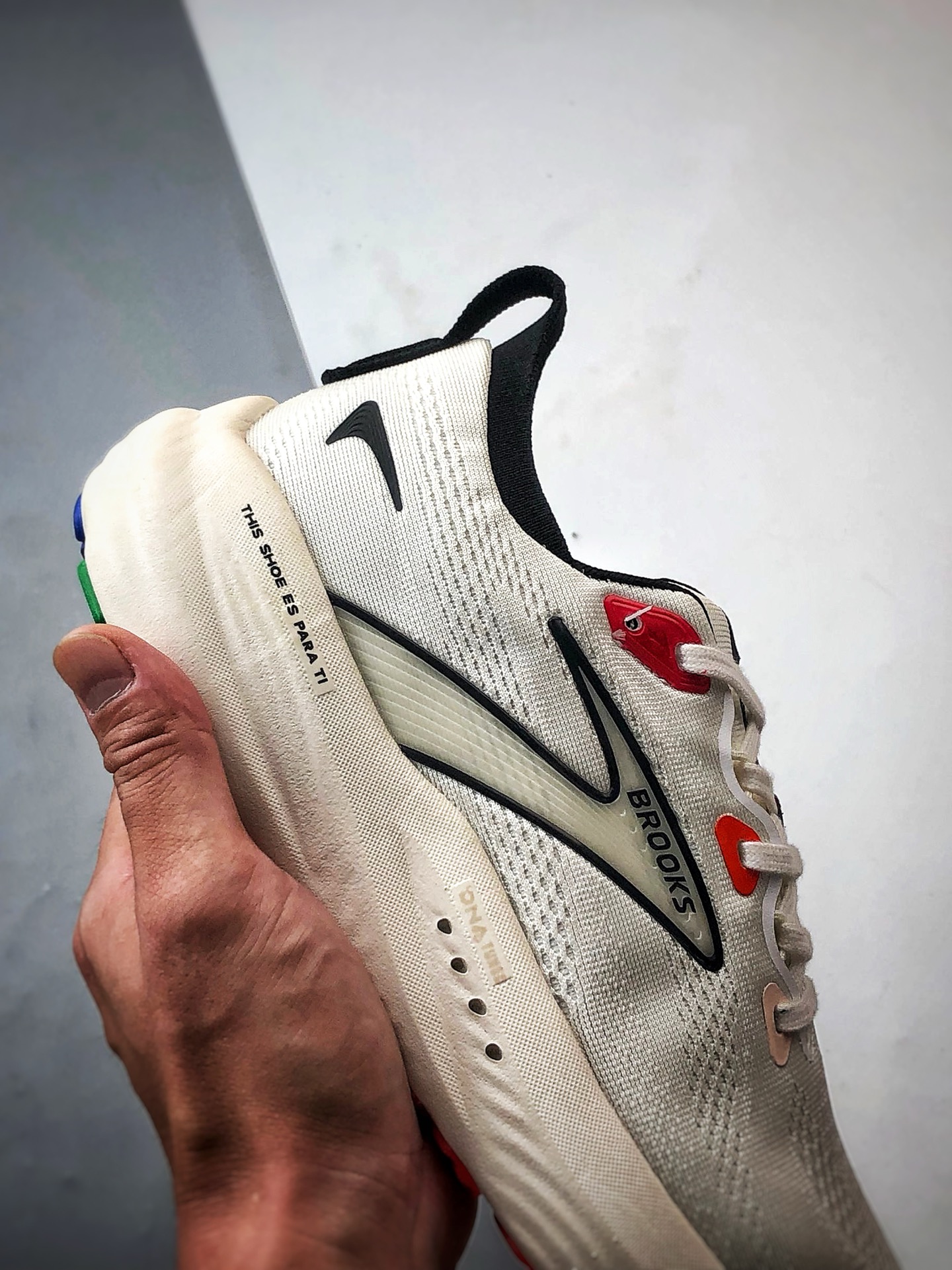 Brooks/布鲁克斯 Glycerin 22 白色 甘油22代低帮缓震运动慢跑鞋