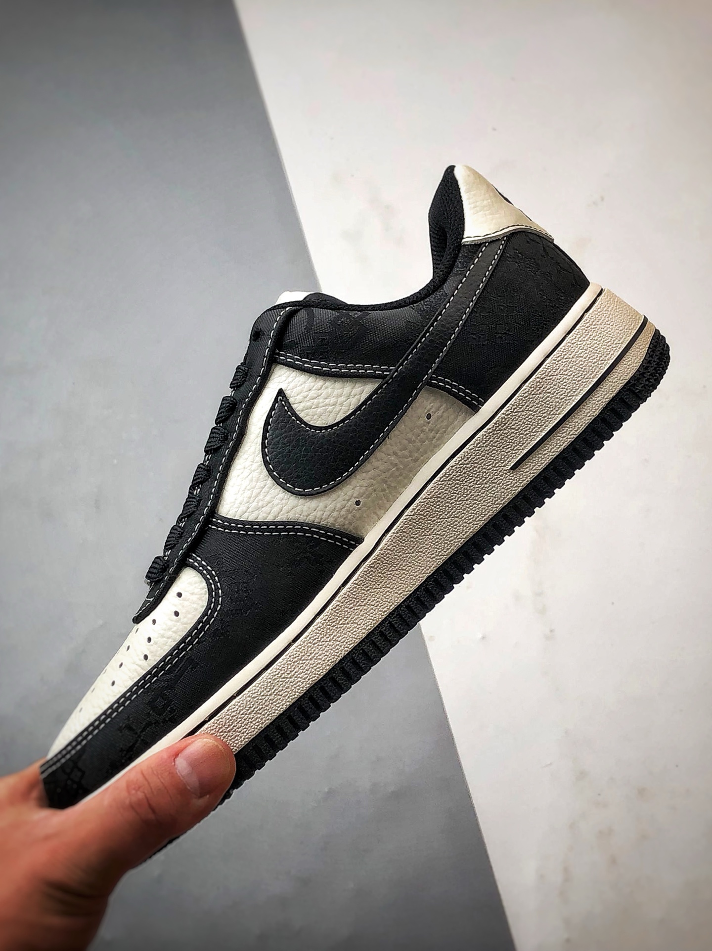 Stussy x Air Force 1 Low 米白黑 LW9279-013-莆田鞋,莆田鞋货源,高仿鞋,高仿鞋货源,安福档口,莆田高仿鞋,莆田鞋批发,高仿鞋批发,莆田高仿运动鞋,高仿运动鞋,莆田运动鞋 Stussy x Air Force 1 Low 米白黑 LW9279-013