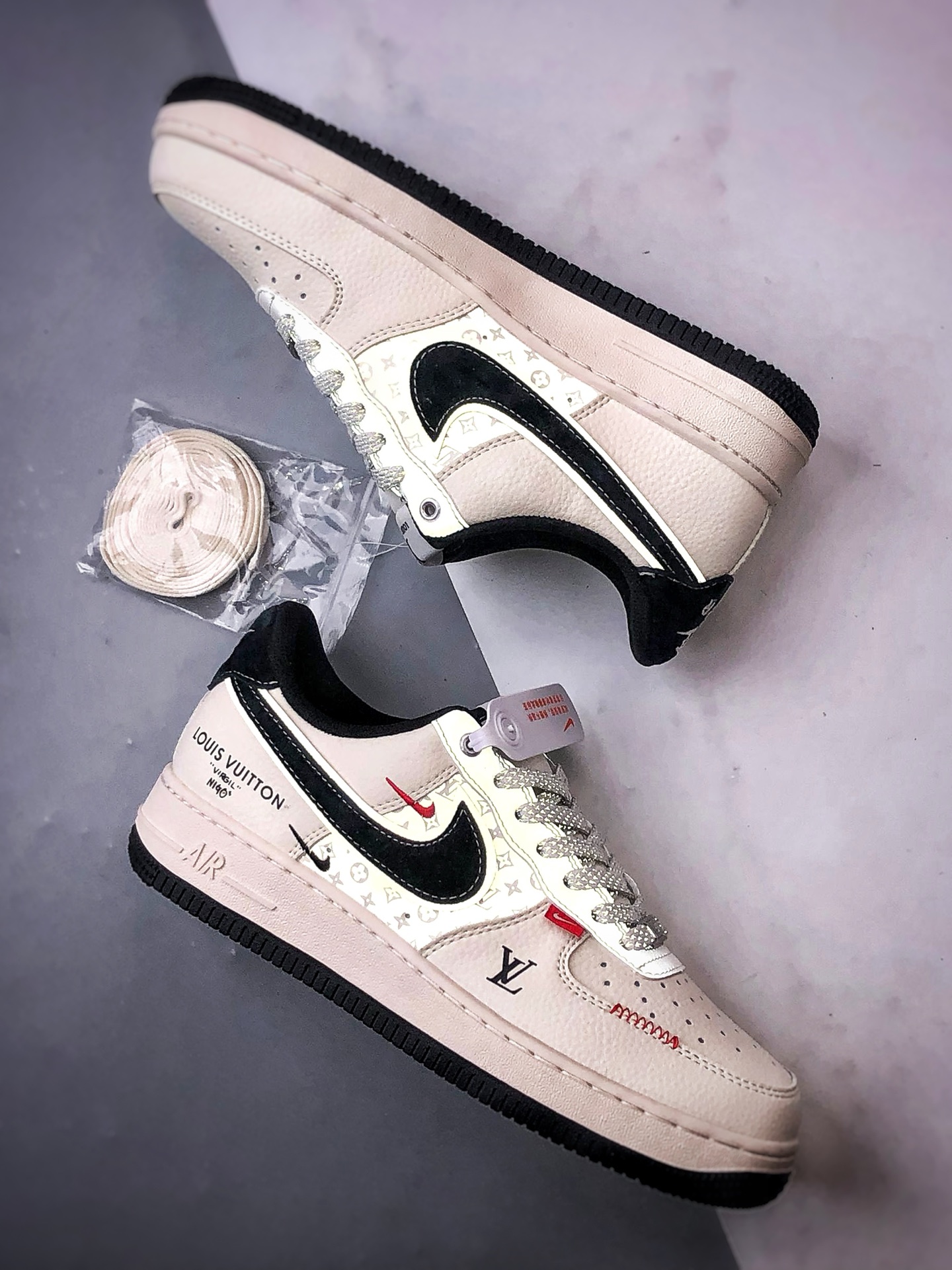 LV x Air Force 1 Low 米白黑 YX5066-348