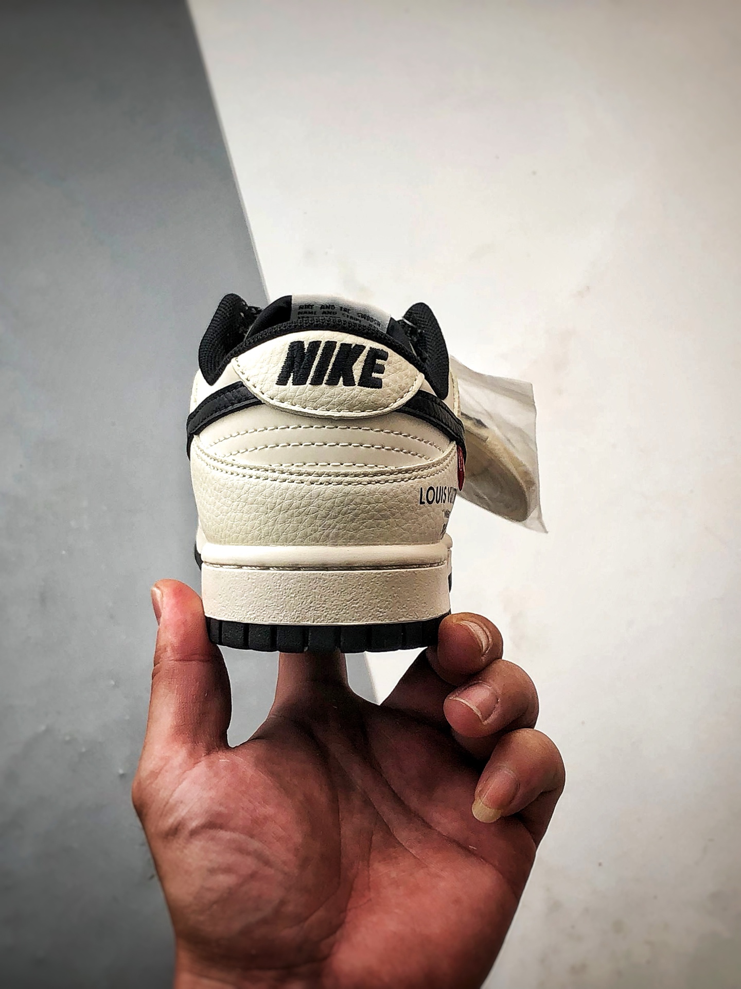 NK Dunk Low Retro ”DIY高端定制” LV印花米白黑 低帮休闲运动板鞋 QW5836-021