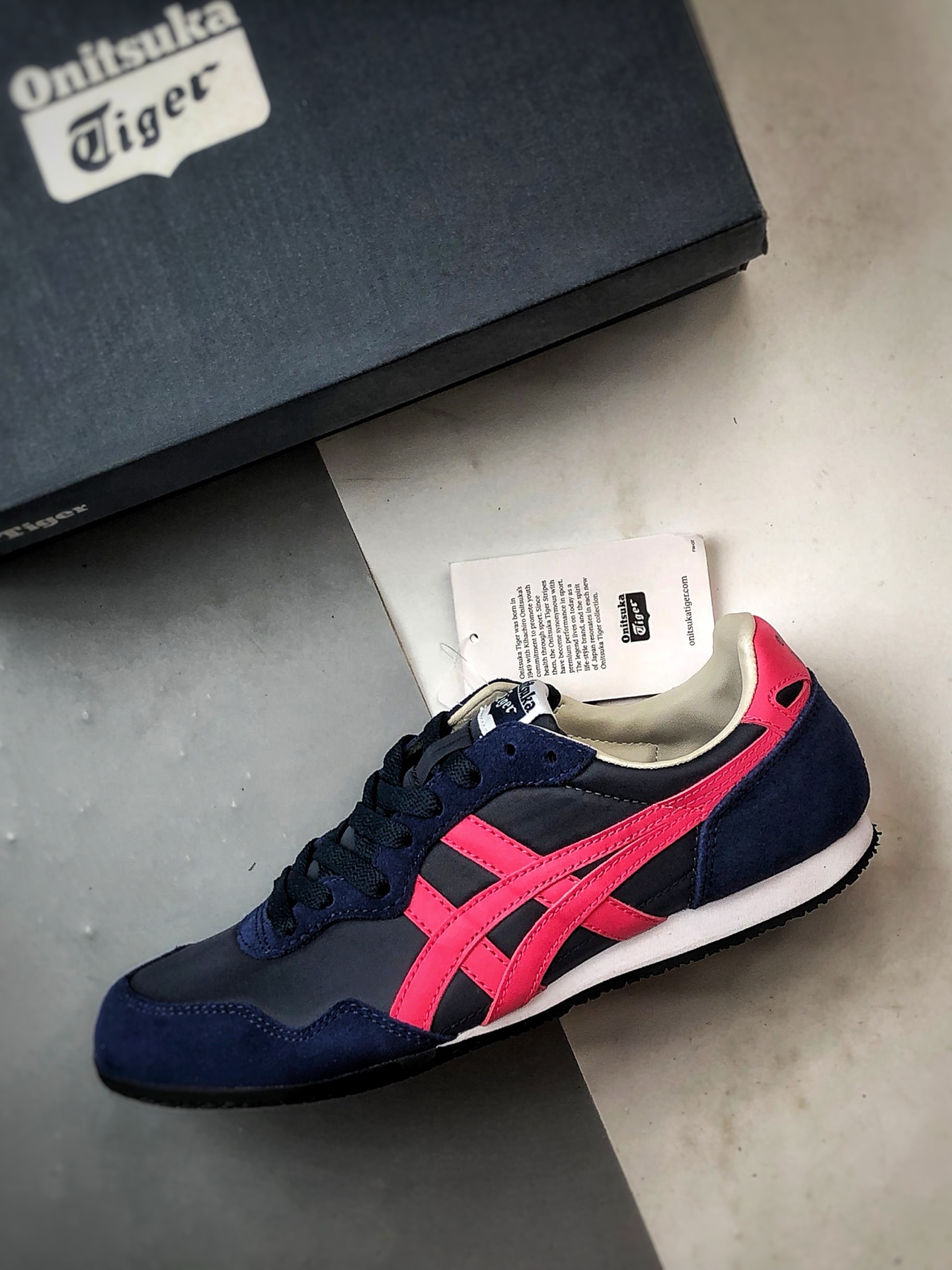 Onitsuka 鬼冢虎 Serrano系列 蓝玫红 潮流舒适轻便生活休闲鞋 1183B400-402