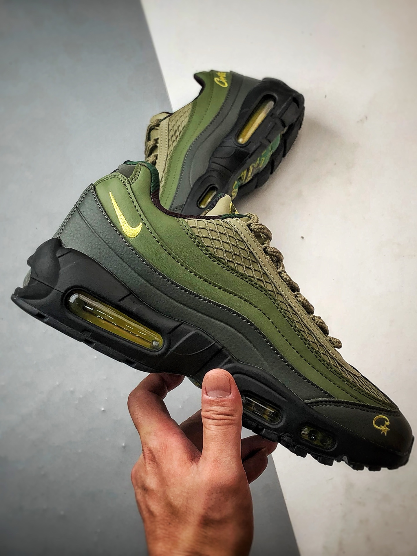 Corteiz x NK Air Max 95 军绿色 外贸原单 织物气垫轻便低帮跑步鞋 FB2709-300