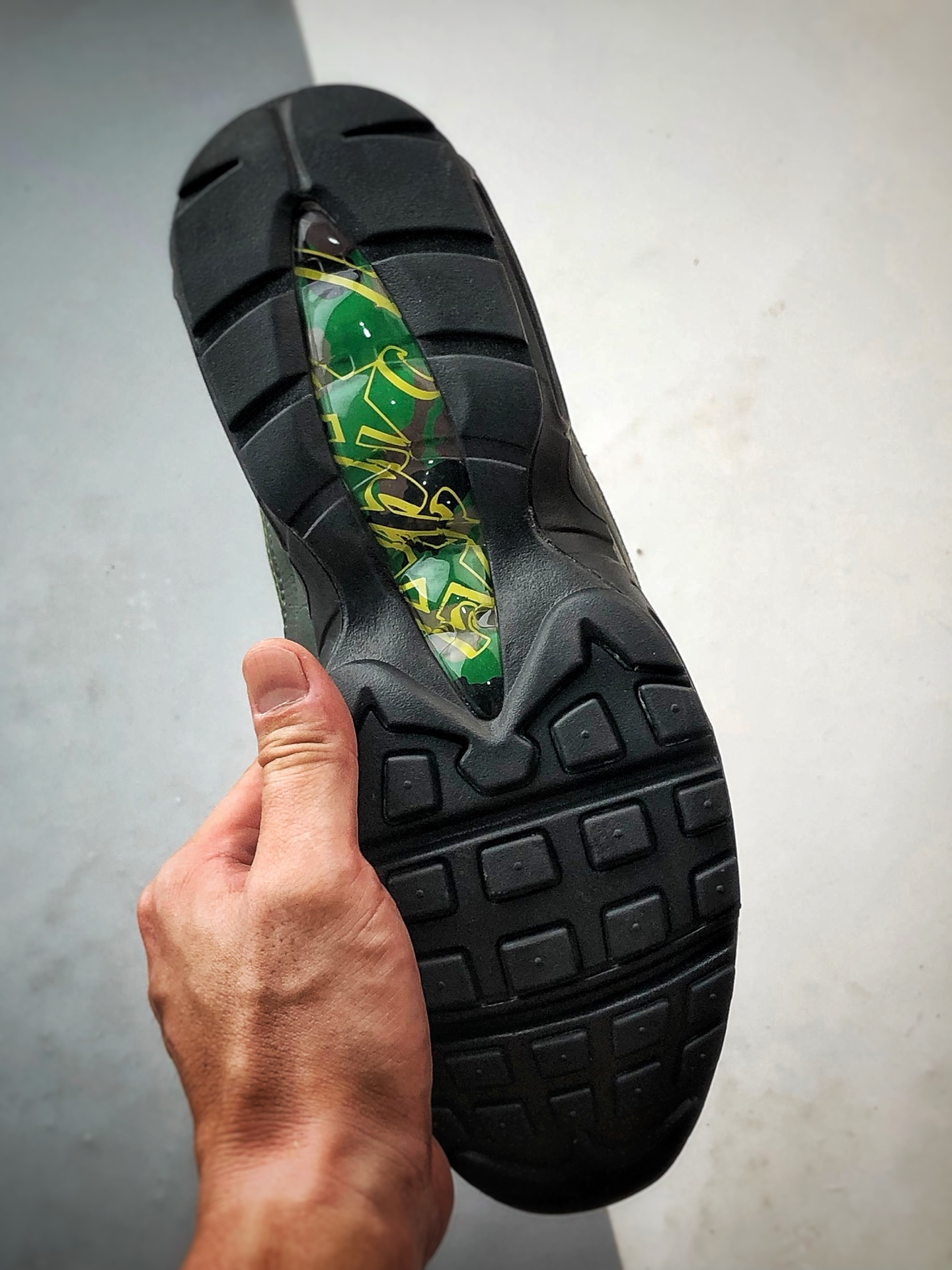 Corteiz x NK Air Max 95 军绿色 外贸原单 织物气垫轻便低帮跑步鞋 FB2709-300