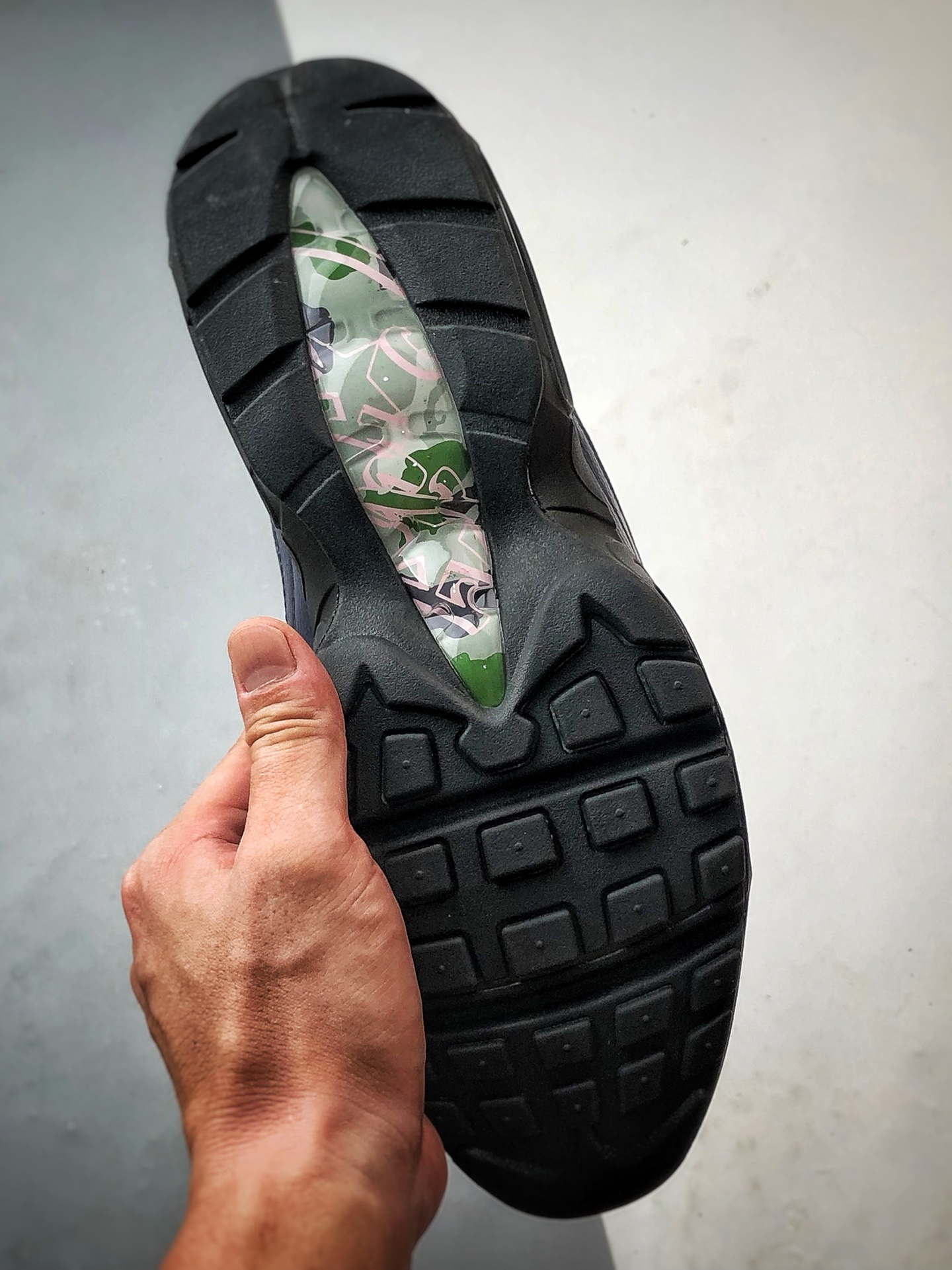 Corteiz x NK Air Max 95 黑蓝粉 外贸原单 织物气垫轻便低帮跑步鞋 FB2709-001-莆田鞋,莆田鞋货源,高仿鞋,高仿鞋货源,安福档口,莆田高仿鞋,莆田鞋批发,高仿鞋批发,莆田高仿运动鞋,高仿运动鞋,莆田运动鞋 Corteiz x NK Air Max 95 黑蓝粉 外贸原单 织物气垫轻便低帮跑步鞋 FB2709-001