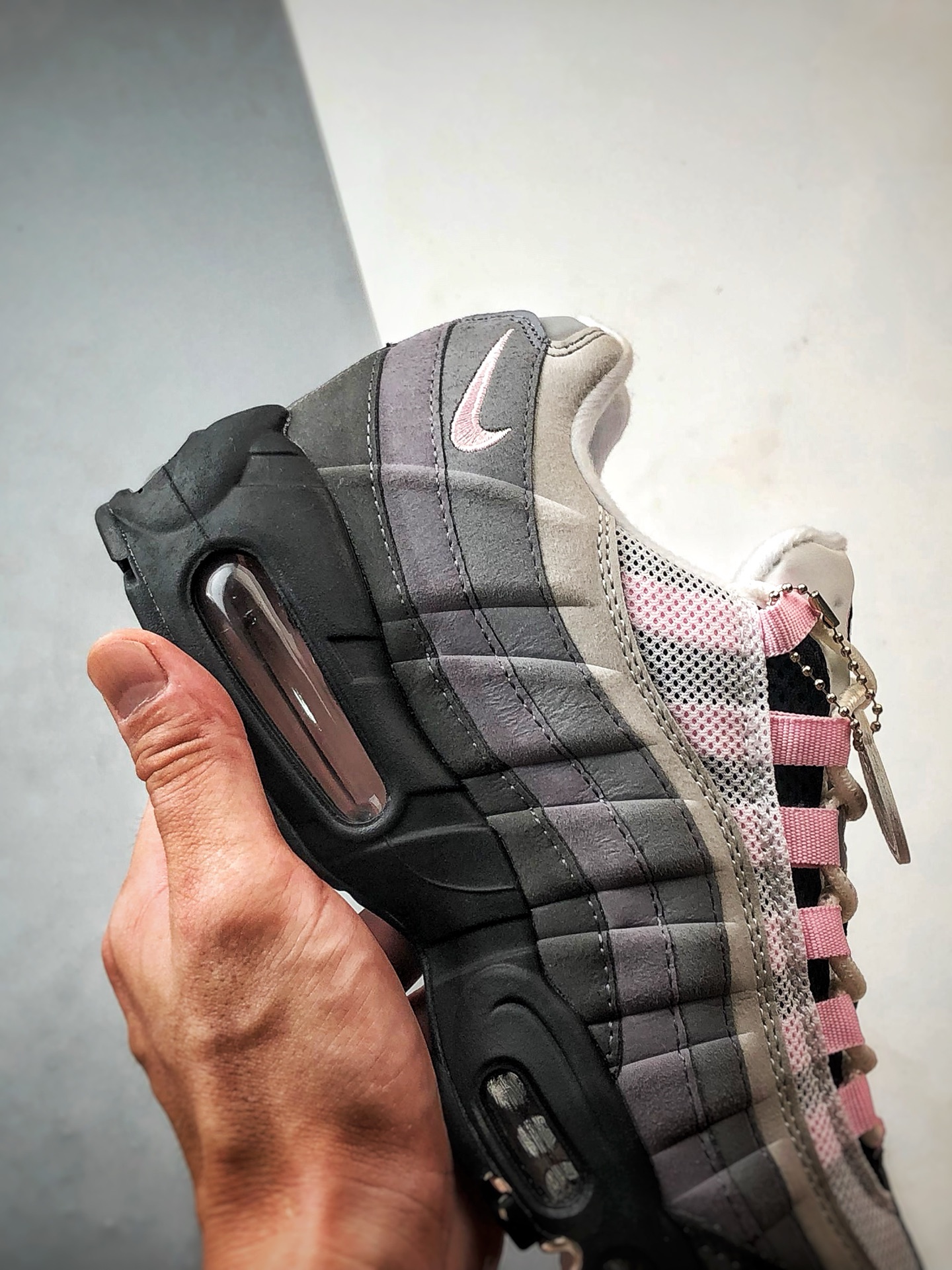 NK Air Max 95 灰织物气垫轻便低帮跑步鞋 CJ0588-001-莆田鞋,莆田鞋货源,高仿鞋,高仿鞋货源,安福档口,莆田高仿鞋,莆田鞋批发,高仿鞋批发,莆田高仿运动鞋,高仿运动鞋,莆田运动鞋 NK Air Max 95 灰织物气垫轻便低帮跑步鞋 CJ0588-001