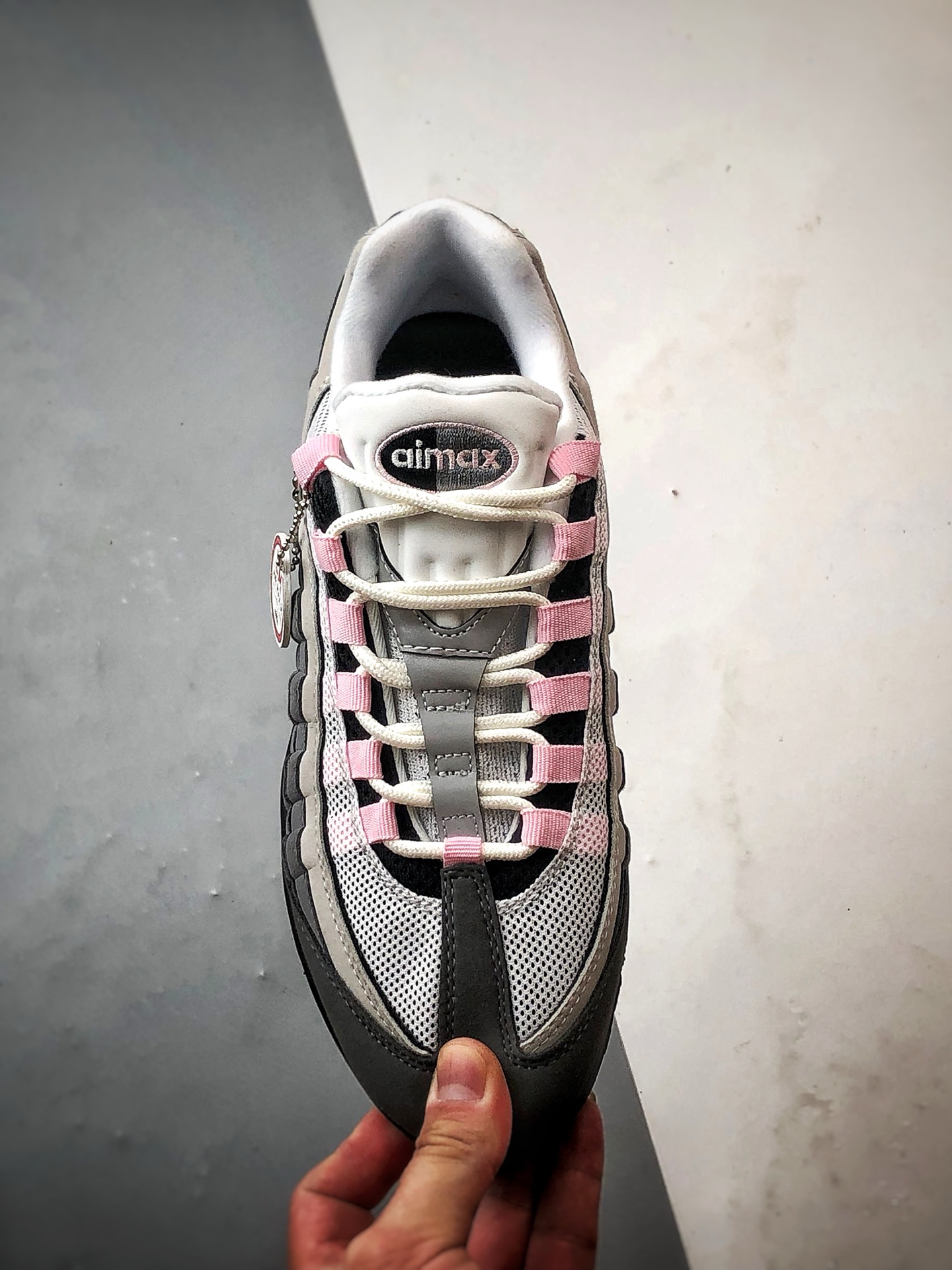 NK Air Max 95 灰织物气垫轻便低帮跑步鞋 CJ0588-001-莆田鞋,莆田鞋货源,高仿鞋,高仿鞋货源,安福档口,莆田高仿鞋,莆田鞋批发,高仿鞋批发,莆田高仿运动鞋,高仿运动鞋,莆田运动鞋 NK Air Max 95 灰织物气垫轻便低帮跑步鞋 CJ0588-001