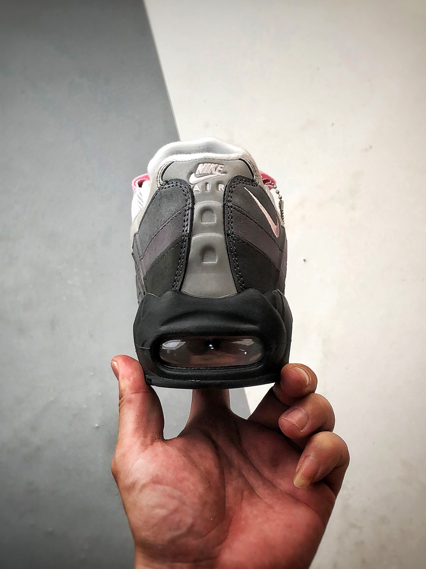 NK Air Max 95 灰织物气垫轻便低帮跑步鞋 CJ0588-001-莆田鞋,莆田鞋货源,高仿鞋,高仿鞋货源,安福档口,莆田高仿鞋,莆田鞋批发,高仿鞋批发,莆田高仿运动鞋,高仿运动鞋,莆田运动鞋 NK Air Max 95 灰织物气垫轻便低帮跑步鞋 CJ0588-001