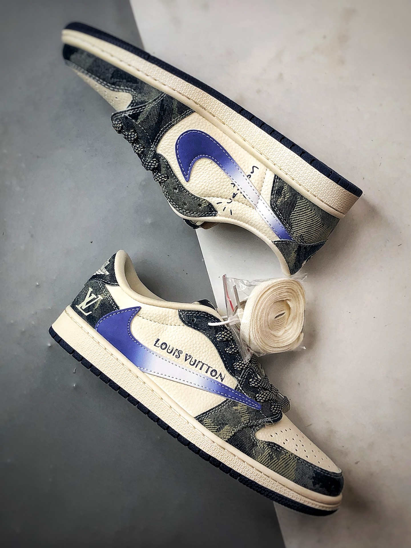 Air Jordan 1 Low OG ”高端定制” LV沁蓝牛仔倒钩 XQ1979-002