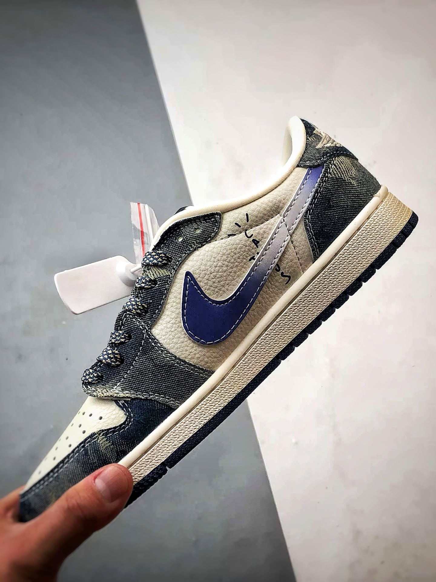 Air Jordan 1 Low OG ”高端定制” LV沁蓝牛仔倒钩 XQ1979-002