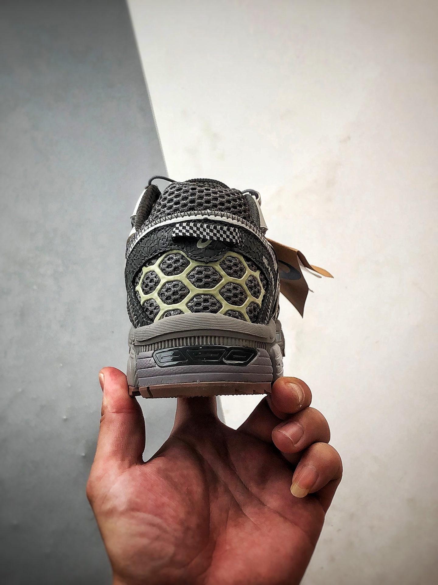 Asics Gel-Kahana 8 FL 碳灰银 亚瑟士经典户外跑鞋 1011B828-022