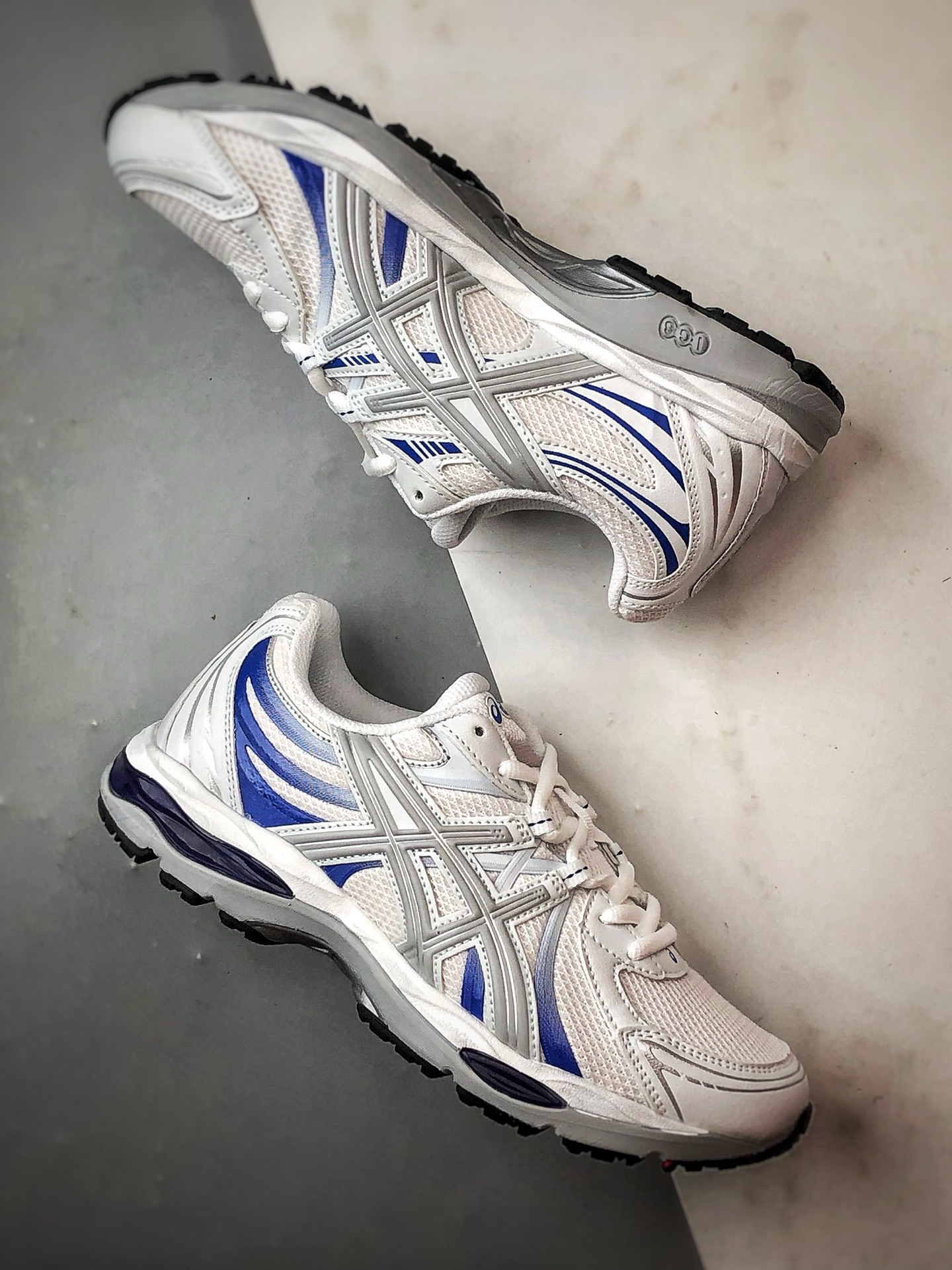 Asics Gel-Sekiran 白蓝 时尚舒适复古休闲运动跑步鞋 1203A711-100