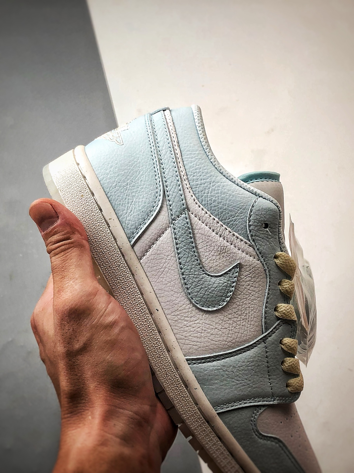 200 Air Jordan 1 Low 浅蓝白 HJ5999-400