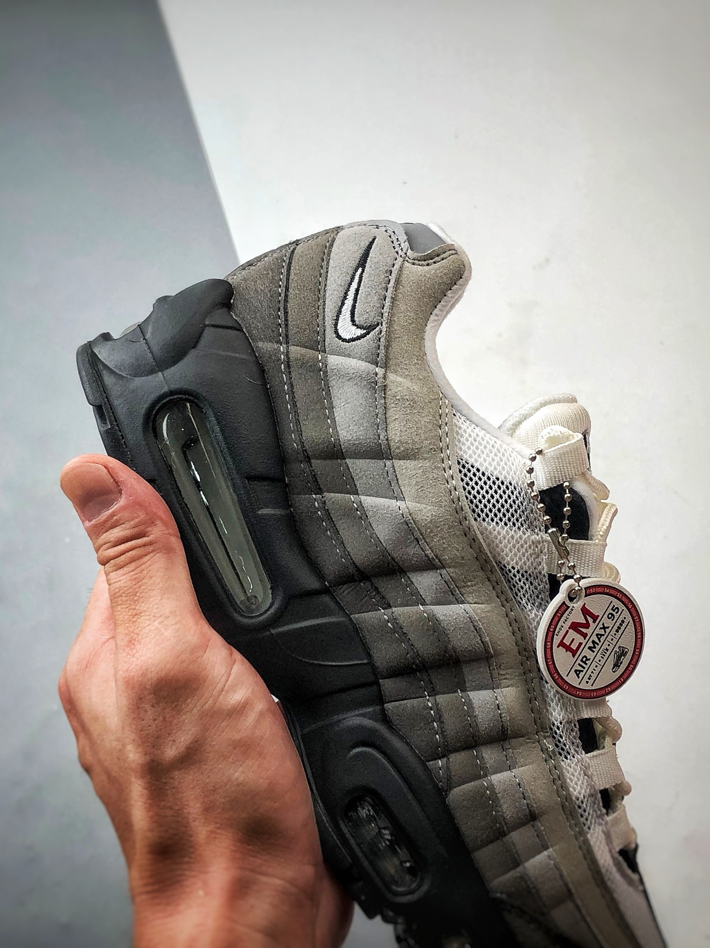 230 NK Air Max 95 黑灰白 外贸原单 织物气垫轻便低帮跑步鞋 AT2865-003
