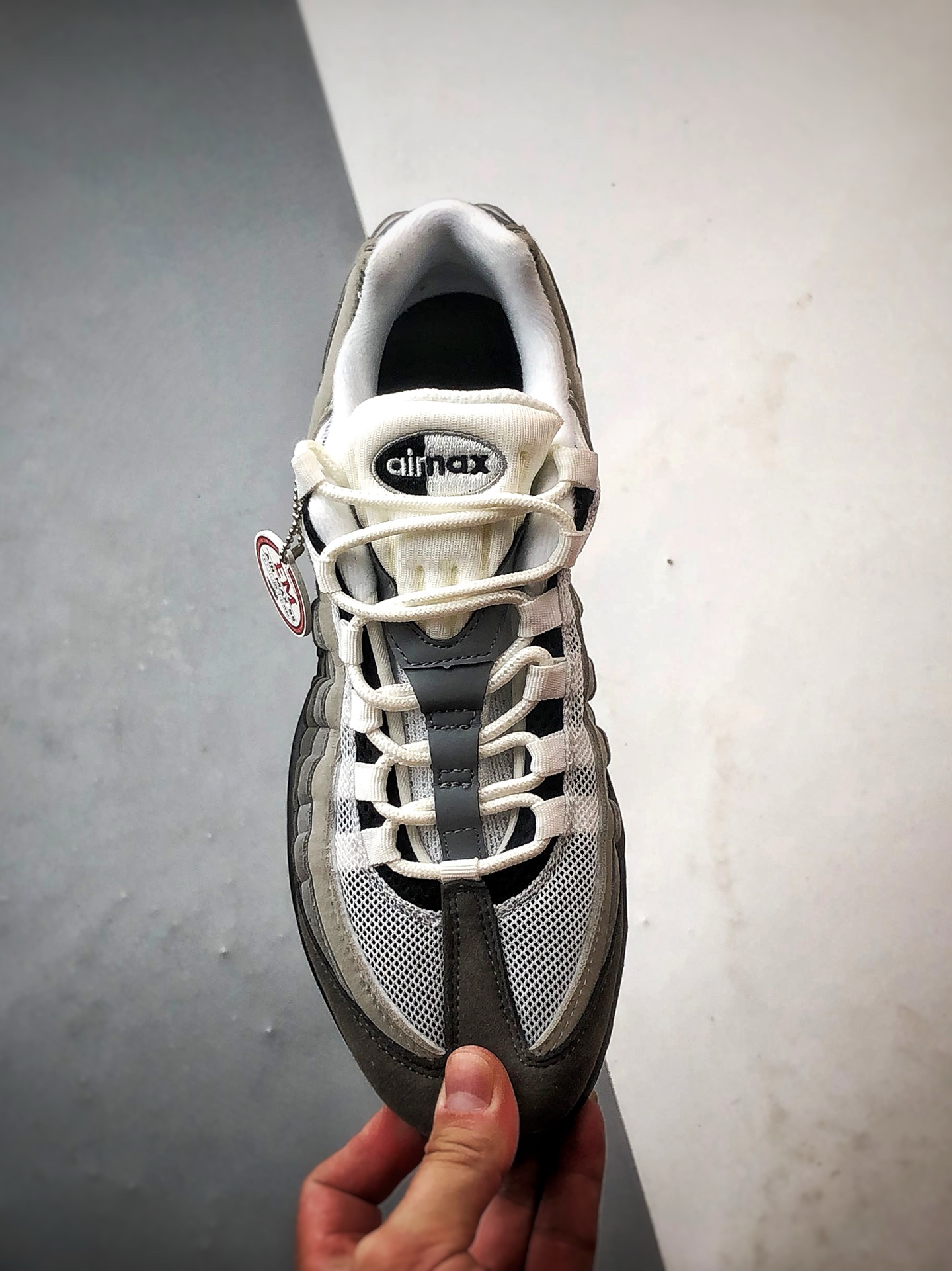 230 NK Air Max 95 黑灰白 外贸原单 织物气垫轻便低帮跑步鞋 AT2865-003