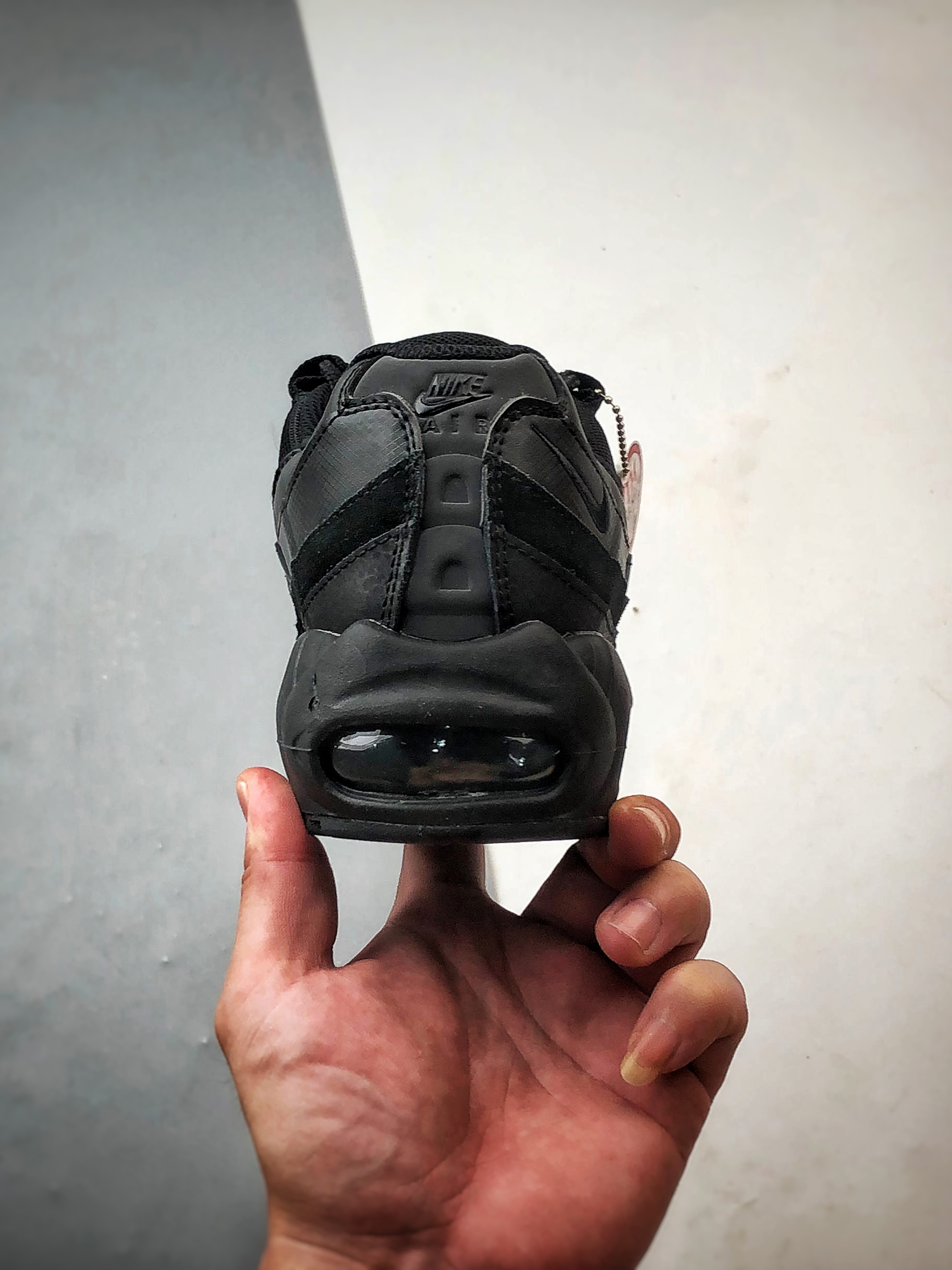 NK Air Max 95 黑色 外贸原单 织物气垫轻便低帮跑步鞋 CI3705-001-莆田鞋,莆田鞋货源,高仿鞋,高仿鞋货源,安福档口,莆田高仿鞋,莆田鞋批发,高仿鞋批发,莆田高仿运动鞋,高仿运动鞋,莆田运动鞋 NK Air Max 95 黑色 外贸原单 织物气垫轻便低帮跑步鞋 CI3705-001