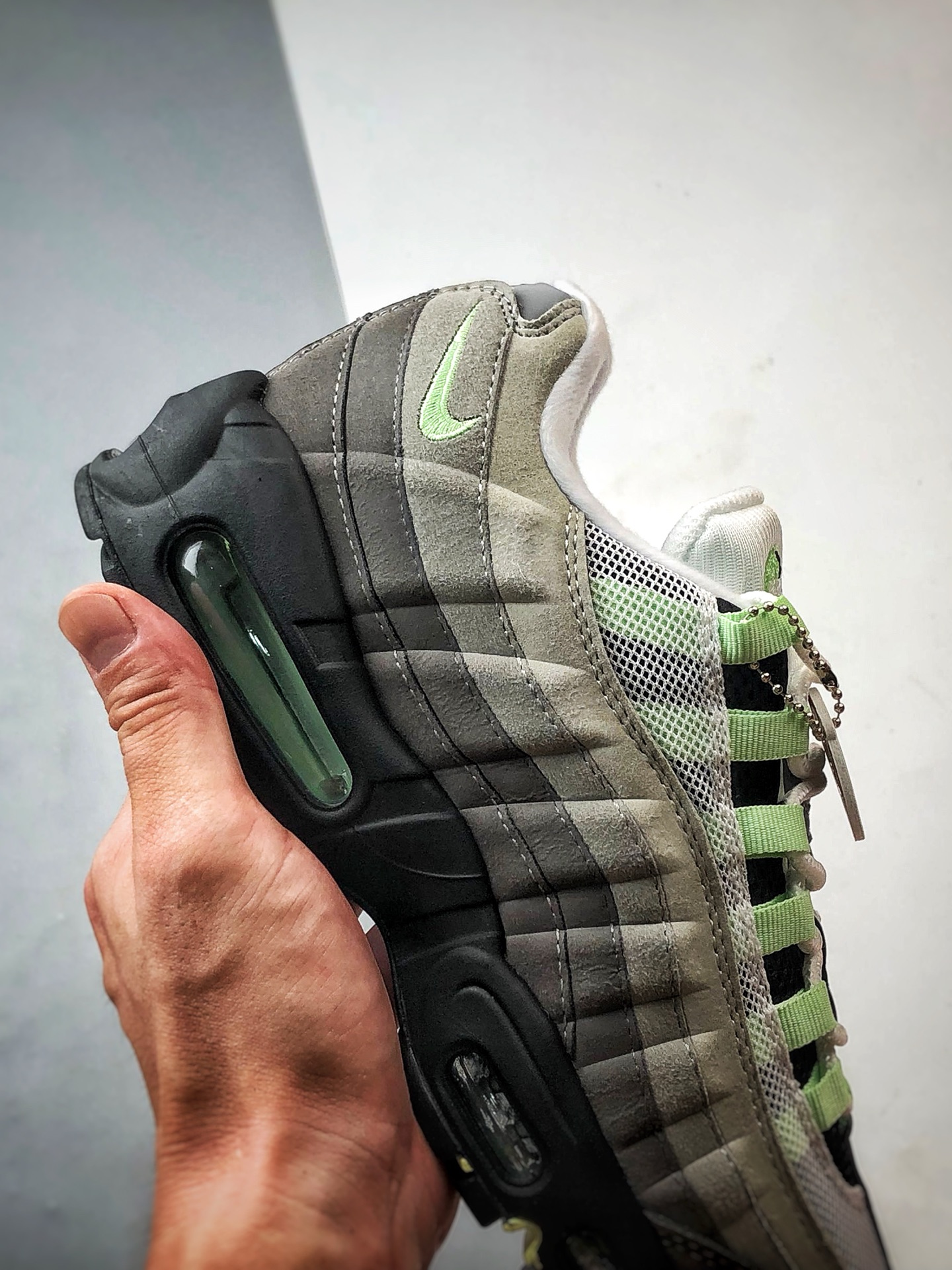 NK Air Max 95 黑绿 外贸原单 织物气垫轻便低帮跑步鞋 CD7495-101