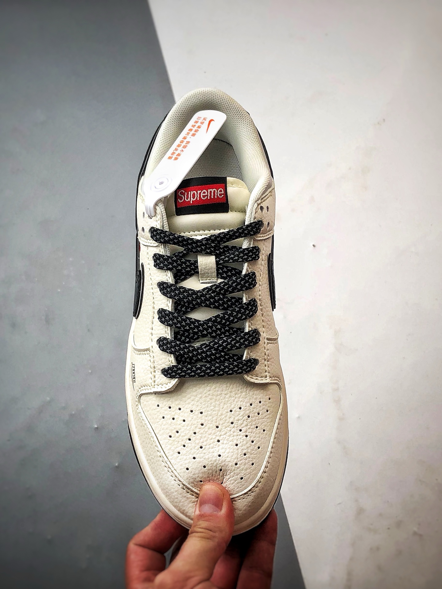 NK Dunk Low Retro ”DIY高端定制” Sup米白黑钩 低帮休闲运动板鞋 JP1648-008-莆田鞋,莆田鞋货源,高仿鞋,高仿鞋货源,安福档口,莆田高仿鞋,莆田鞋批发,高仿鞋批发,莆田高仿运动鞋,高仿运动鞋,莆田运动鞋 NK Dunk Low Retro ”DIY高端定制” Sup米白黑钩 低帮休闲运动板鞋 JP1648-008