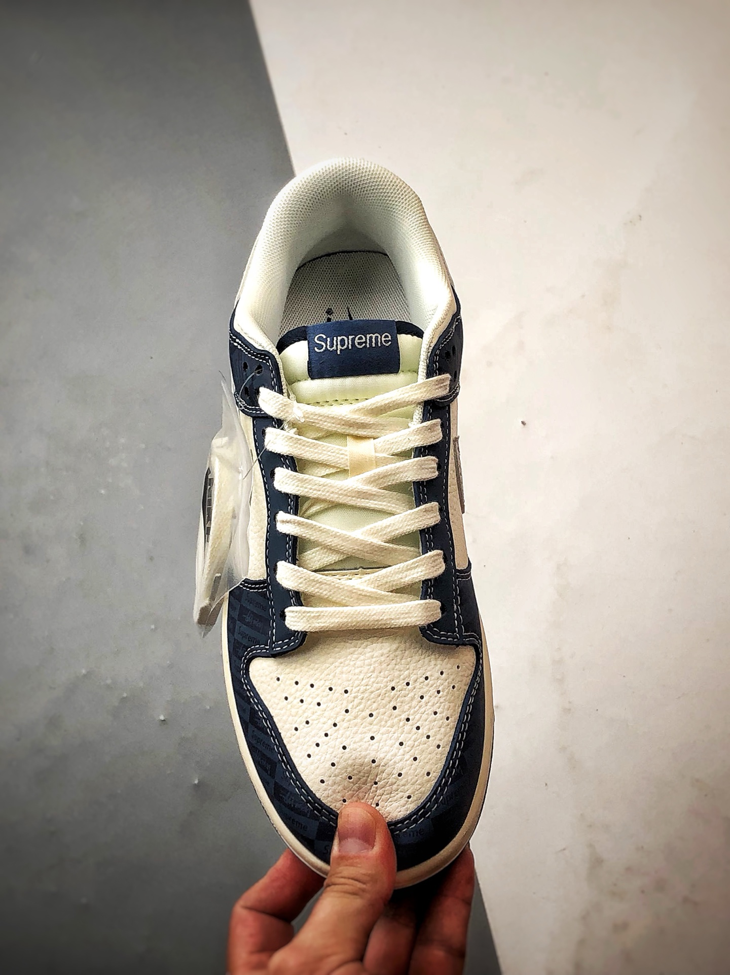 NK Dunk Low Retro ”DIY高端定制” Sup暗纹弹幕白深蓝 低帮休闲运动板鞋 FC1688-228