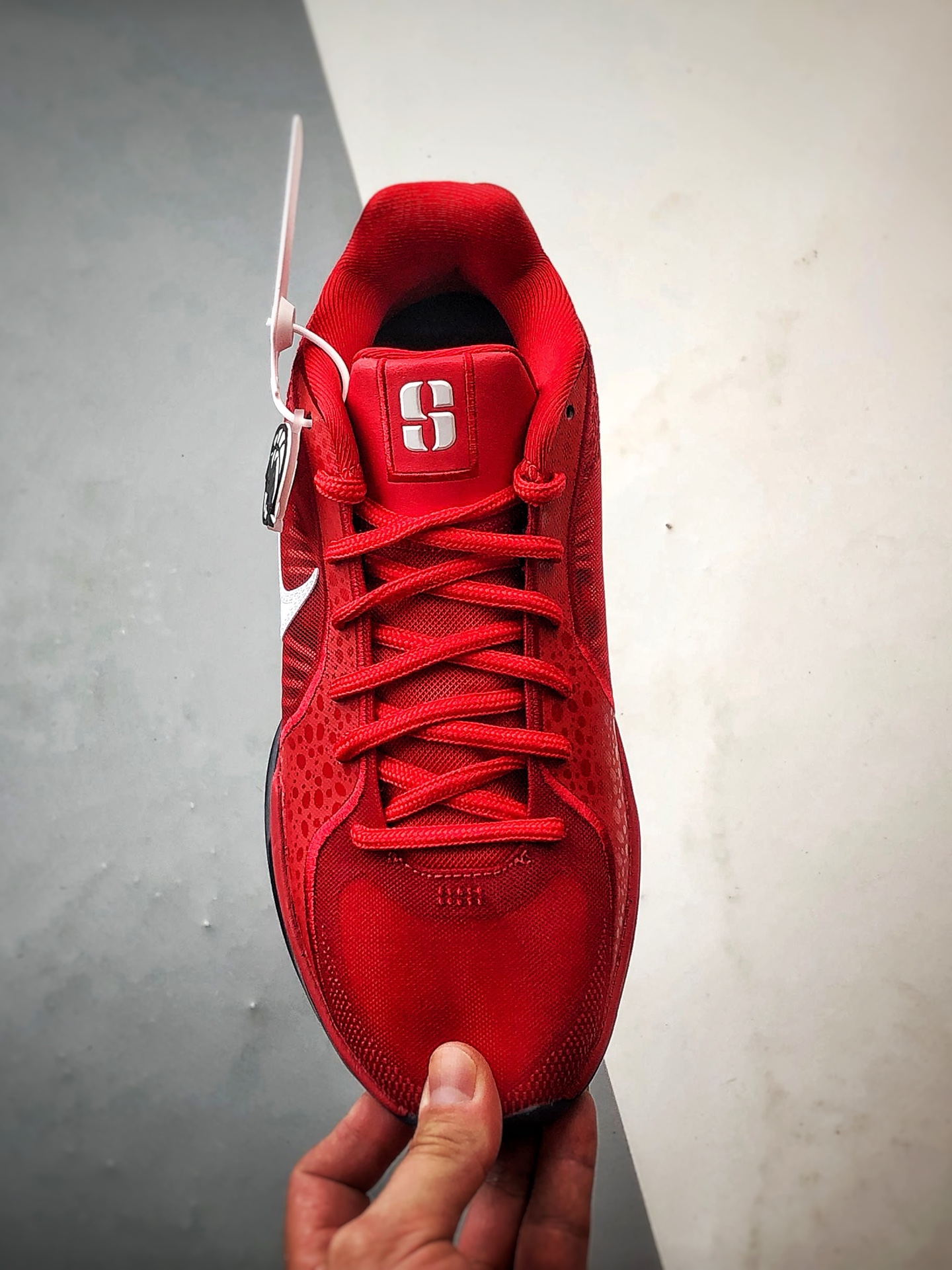 NK Sabrina 2 EP 红色 『灭世纯原新品』”小科5” 萨布丽娜2代 颠覆革新出货 FZ1517-600