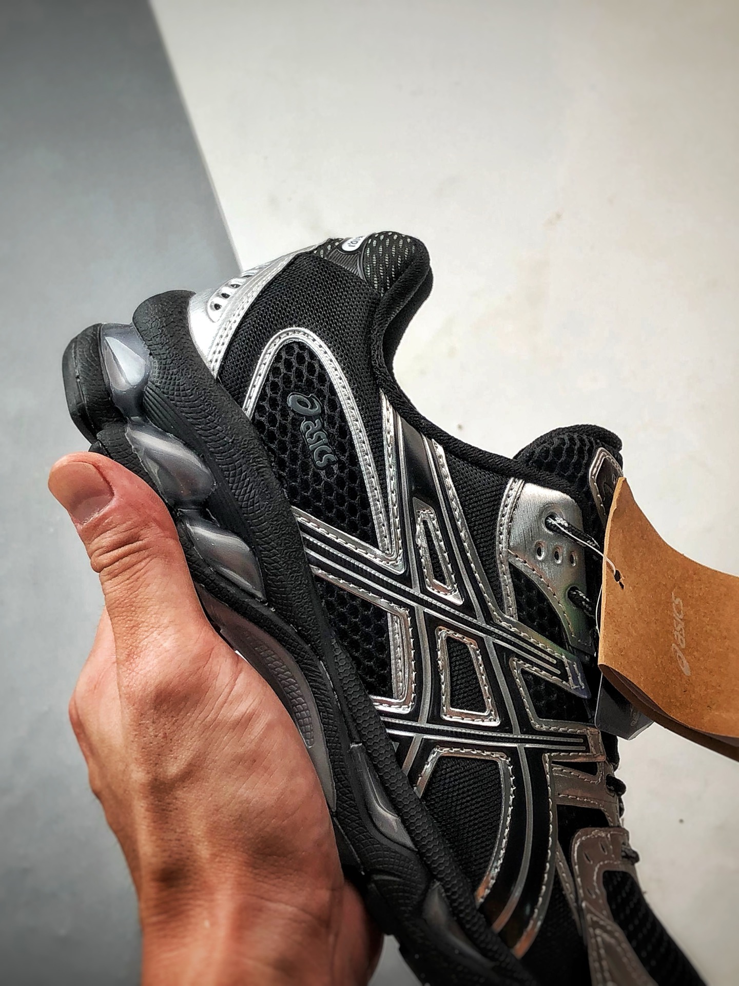 Asics Gel-Nimbus 10.1 黑银 亚瑟士复古先锋潮流拼接休闲跑步鞋 1203A820-001