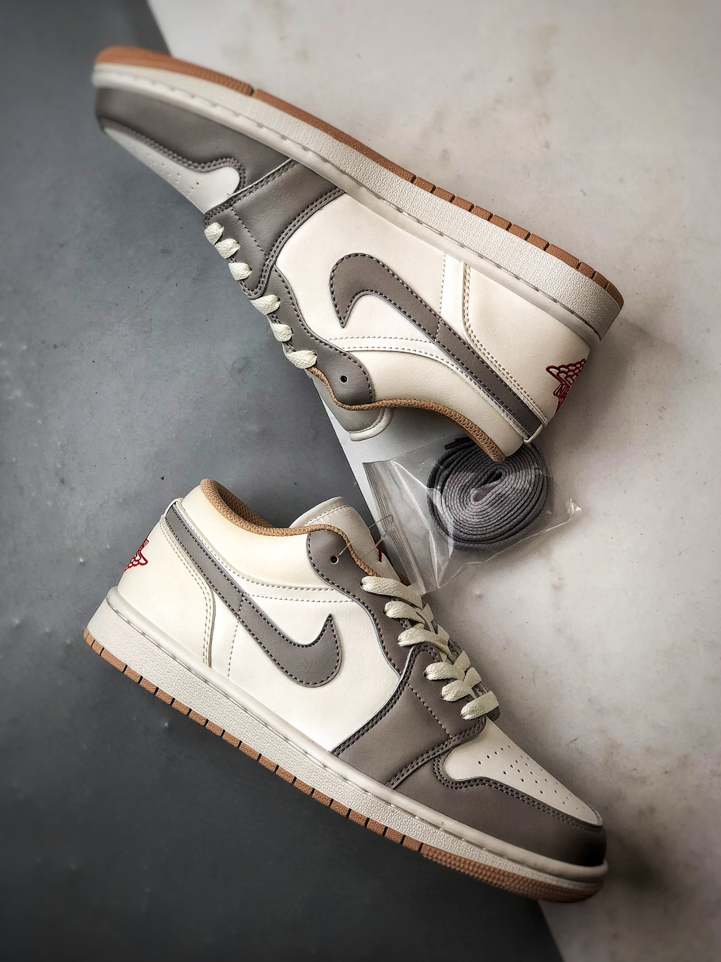 Air Jordan 1 Low 米白灰 官方同步新色 553558-169