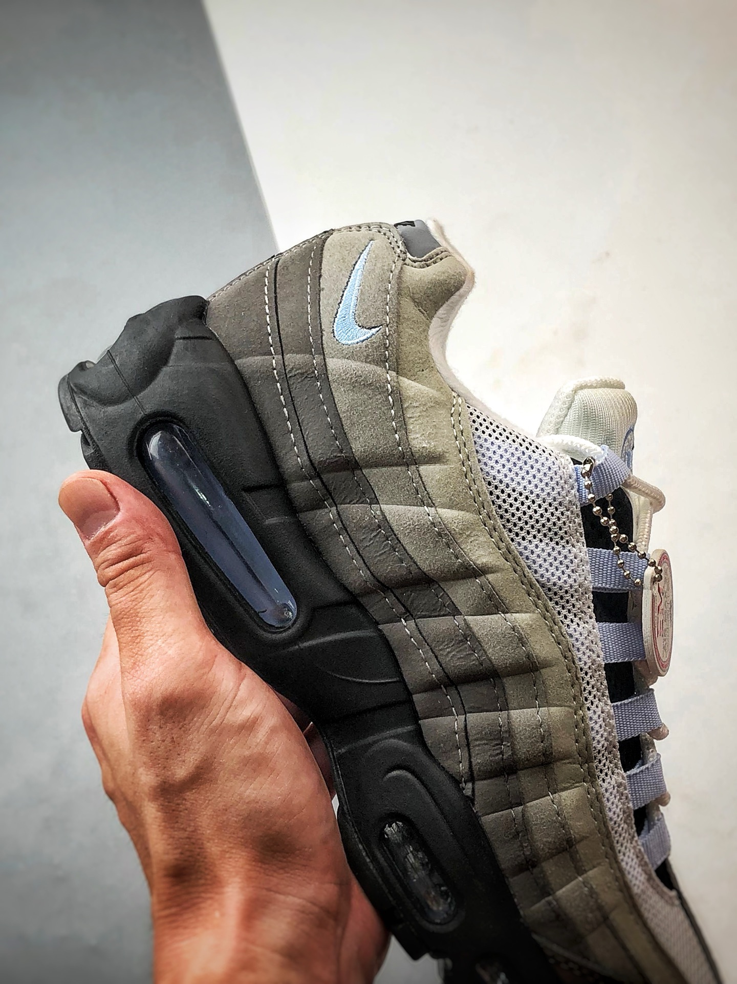 230 NK Air Max 95 黑灰浅蓝 外贸原单 织物气垫轻便低帮跑步鞋 CD1529-001