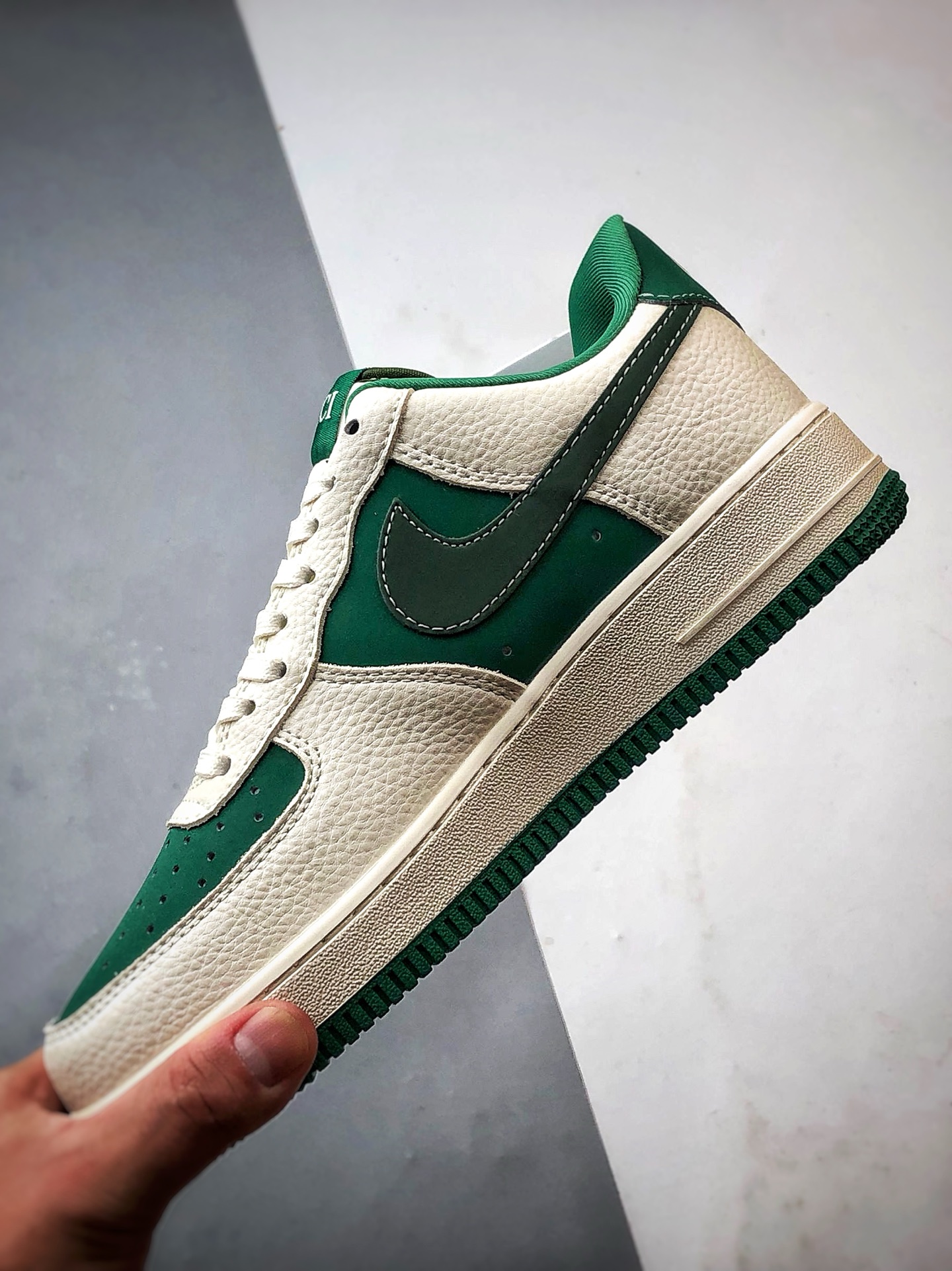 Gucci x Air Force 1 Low 米白绿 KK1988-083-莆田鞋,莆田鞋货源,高仿鞋,高仿鞋货源,安福档口,莆田高仿鞋,莆田鞋批发,高仿鞋批发,莆田高仿运动鞋,高仿运动鞋,莆田运动鞋 Gucci x Air Force 1 Low 米白绿 KK1988-083