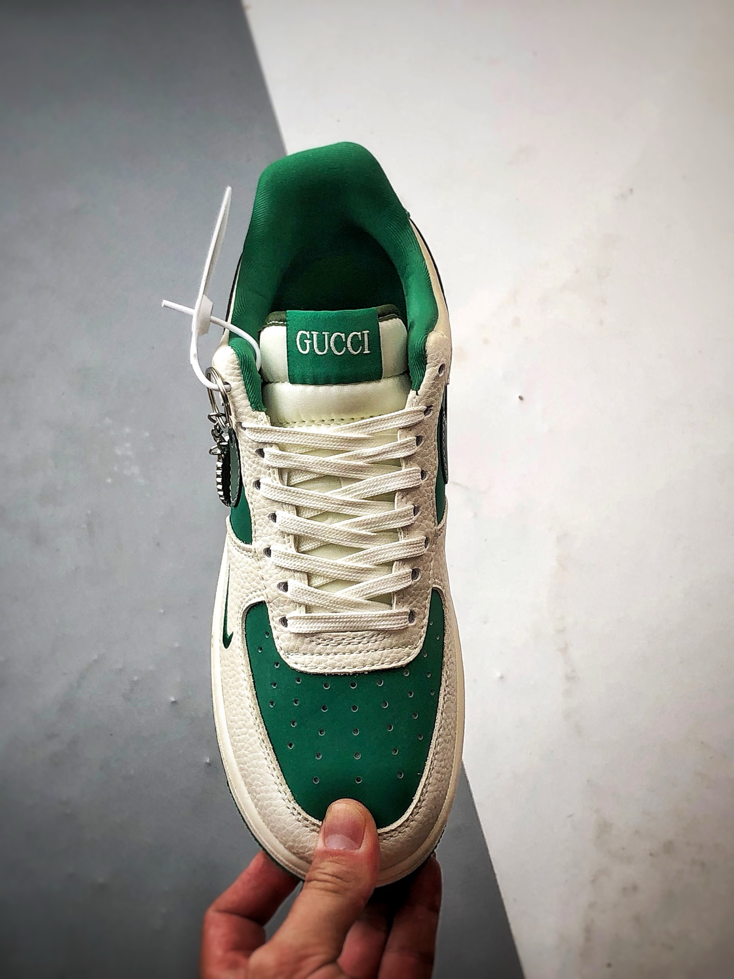 Gucci x Air Force 1 Low 米白绿 KK1988-083-莆田鞋,莆田鞋货源,高仿鞋,高仿鞋货源,安福档口,莆田高仿鞋,莆田鞋批发,高仿鞋批发,莆田高仿运动鞋,高仿运动鞋,莆田运动鞋 Gucci x Air Force 1 Low 米白绿 KK1988-083