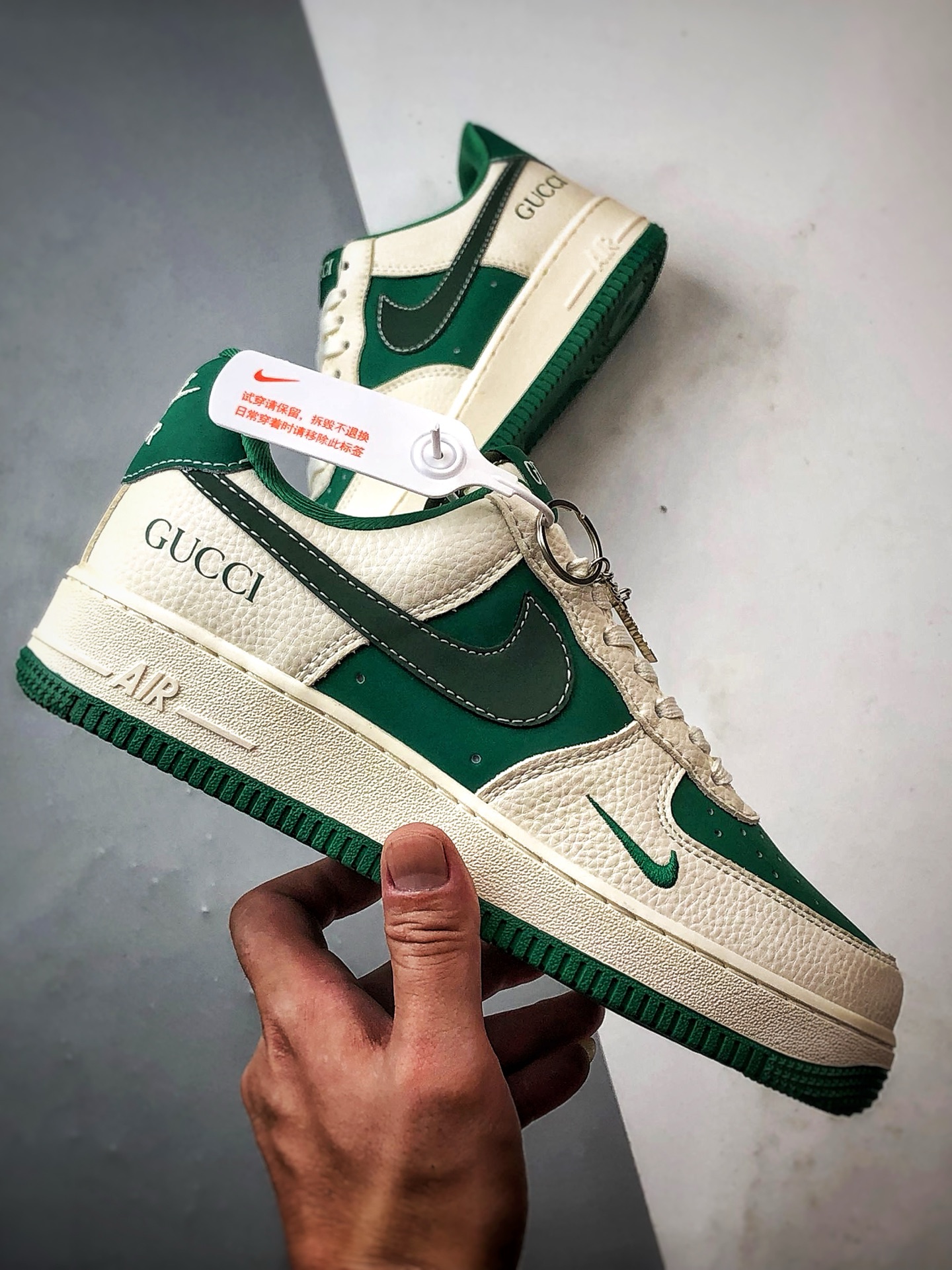 Gucci x Air Force 1 Low 米白绿 KK1988-083-莆田鞋,莆田鞋货源,高仿鞋,高仿鞋货源,安福档口,莆田高仿鞋,莆田鞋批发,高仿鞋批发,莆田高仿运动鞋,高仿运动鞋,莆田运动鞋 Gucci x Air Force 1 Low 米白绿 KK1988-083