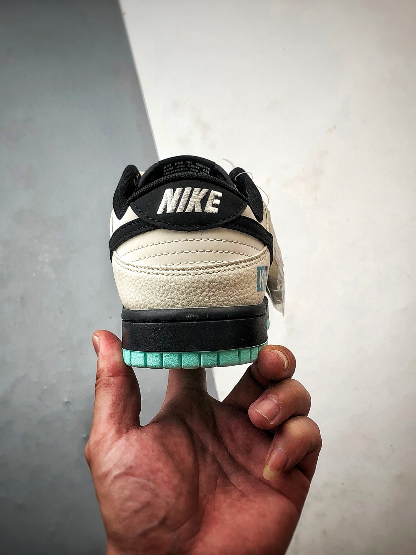 NK Dunk Low Retro ”DIY高端定制” KITH白黑蓝 低帮休闲运动板鞋 QW5836-013