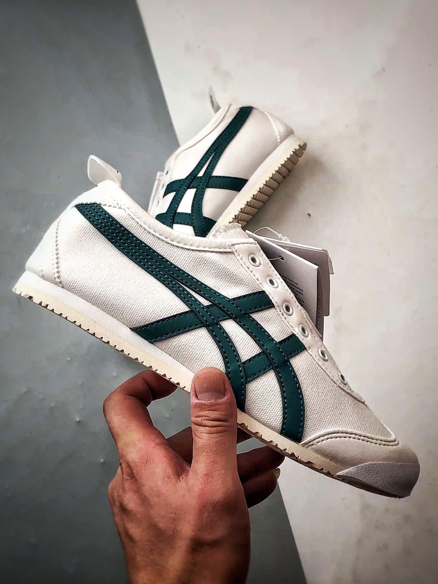 Asics 鬼冢虎 Mexico 66 帆布白绿 1183A360-102