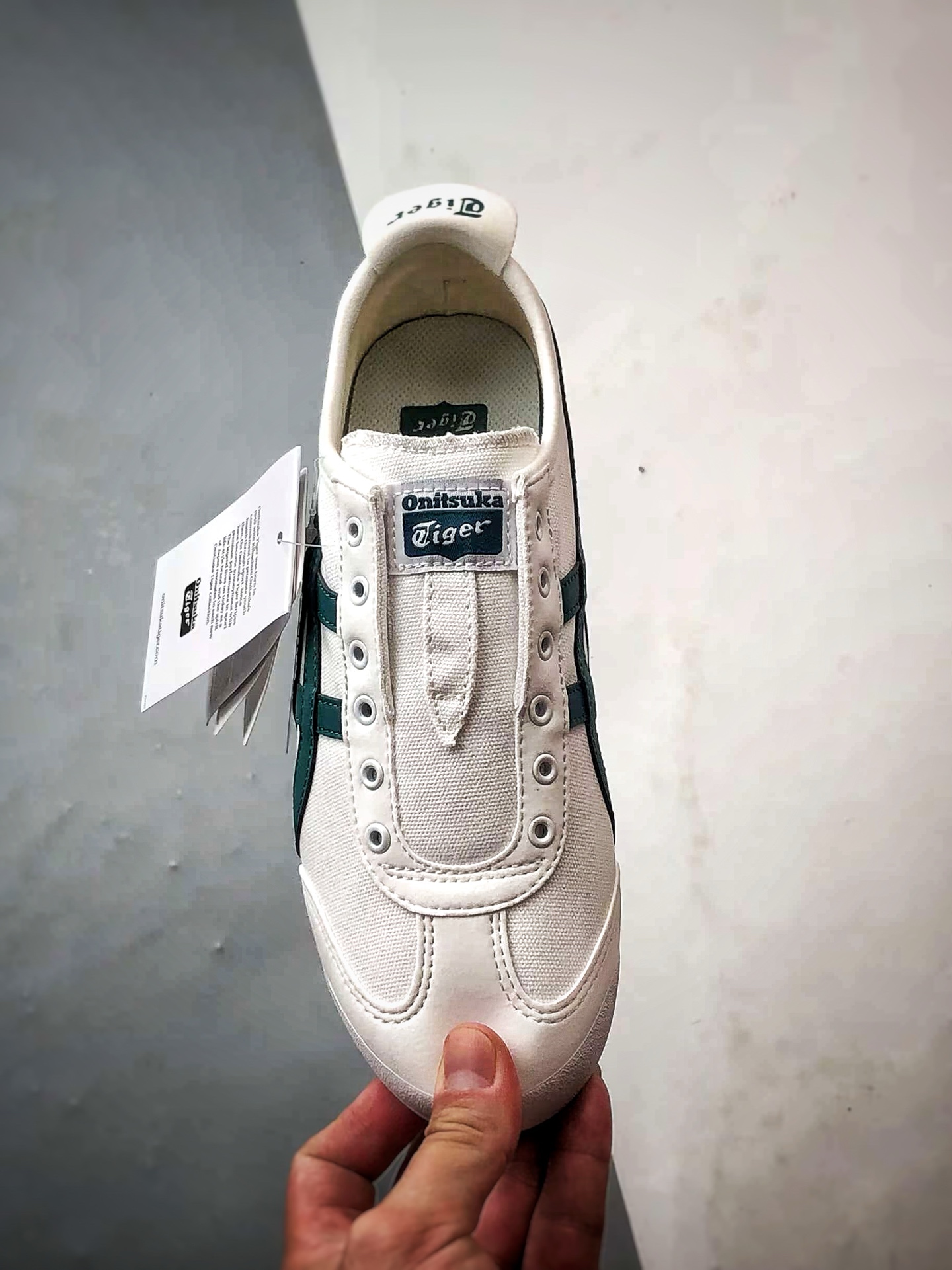 Asics 鬼冢虎 Mexico 66 帆布白绿 1183A360-102