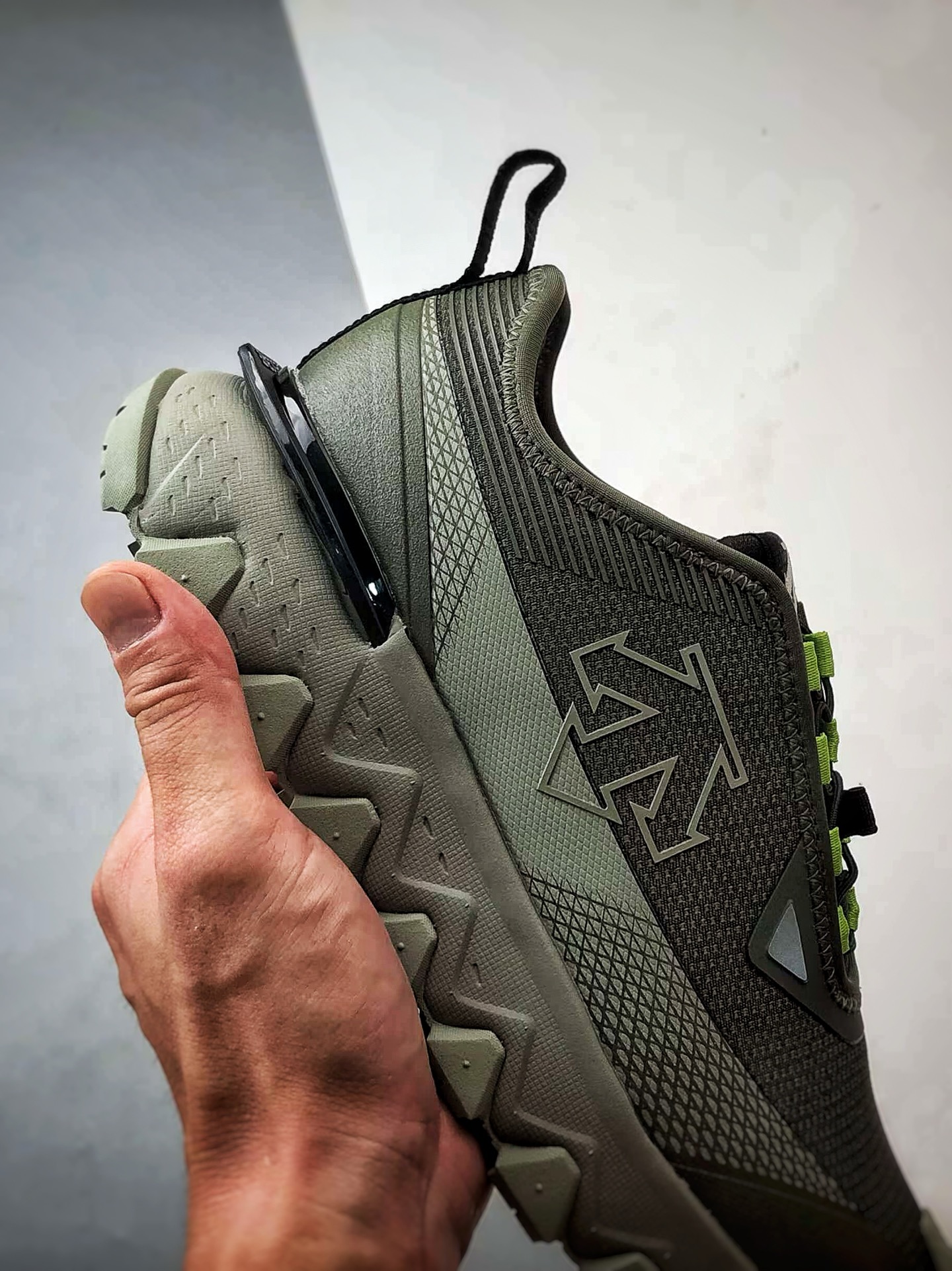 260 Descente迪桑特 Ski Style 绿色 滑雪系列低帮潮流运动户外登山鞋