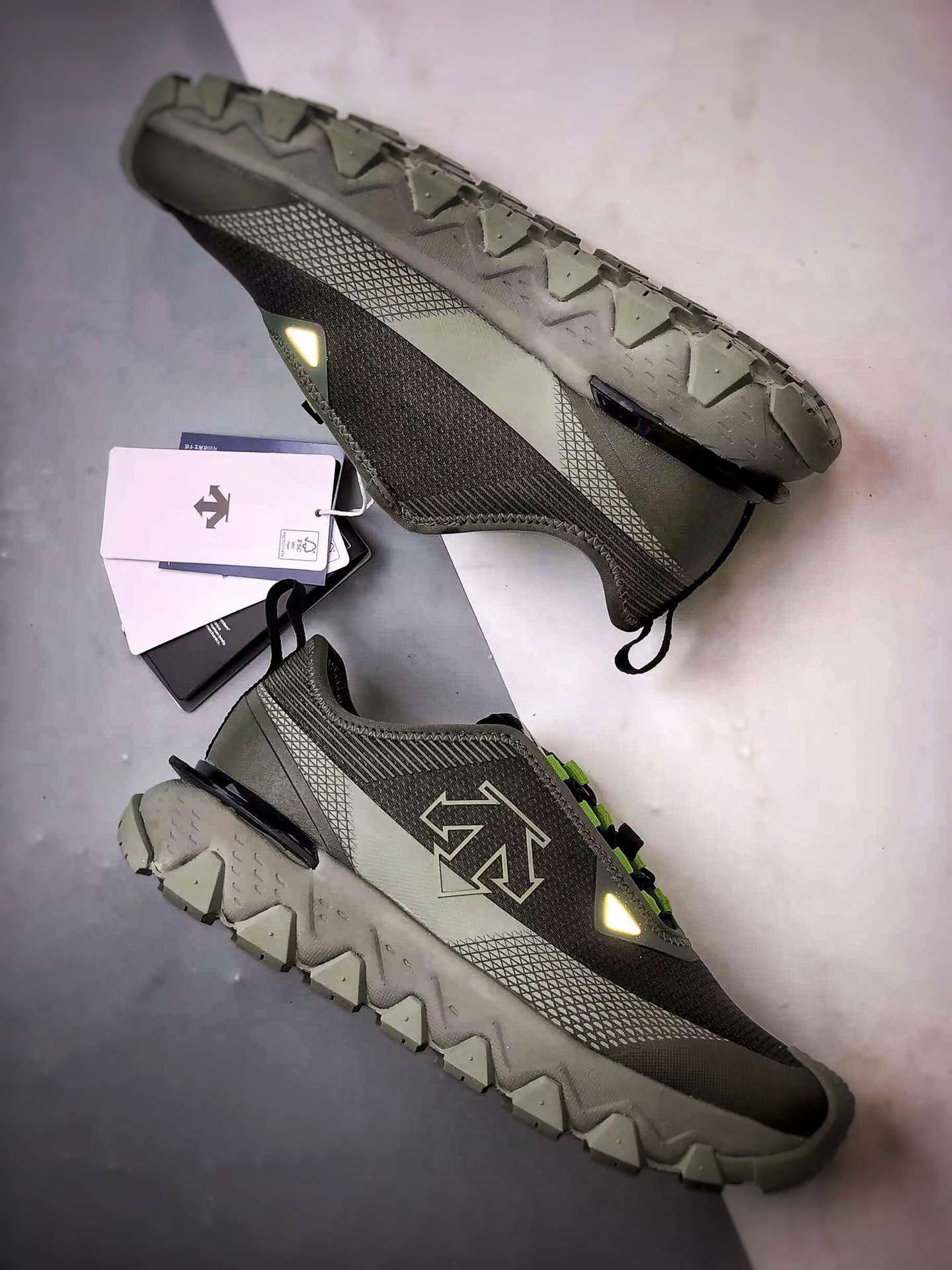 260 Descente迪桑特 Ski Style 绿色 滑雪系列低帮潮流运动户外登山鞋