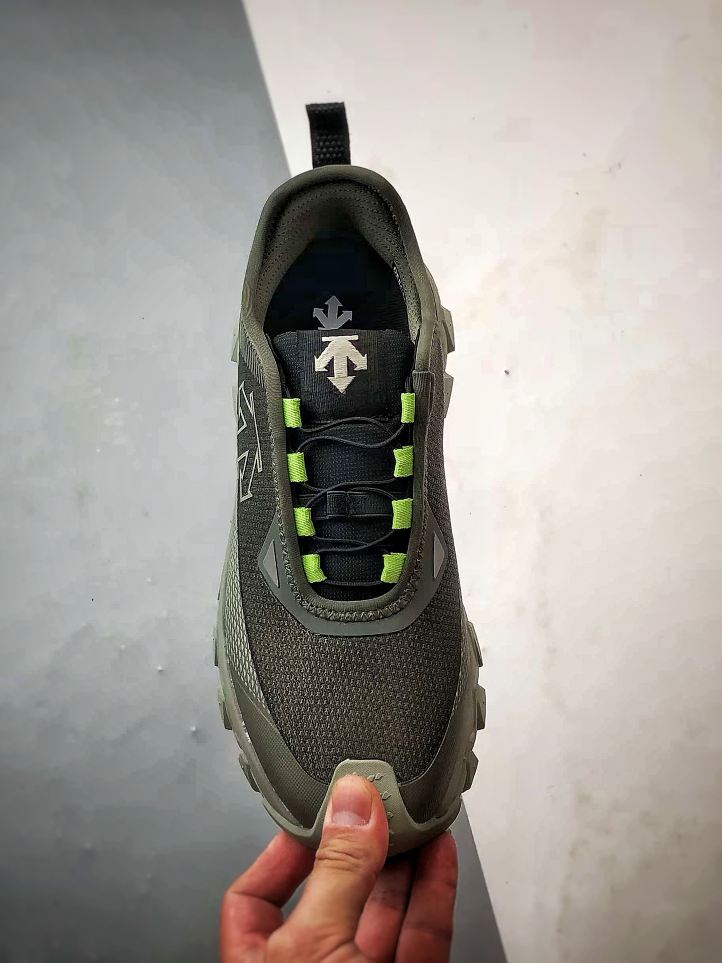 260 Descente迪桑特 Ski Style 绿色 滑雪系列低帮潮流运动户外登山鞋