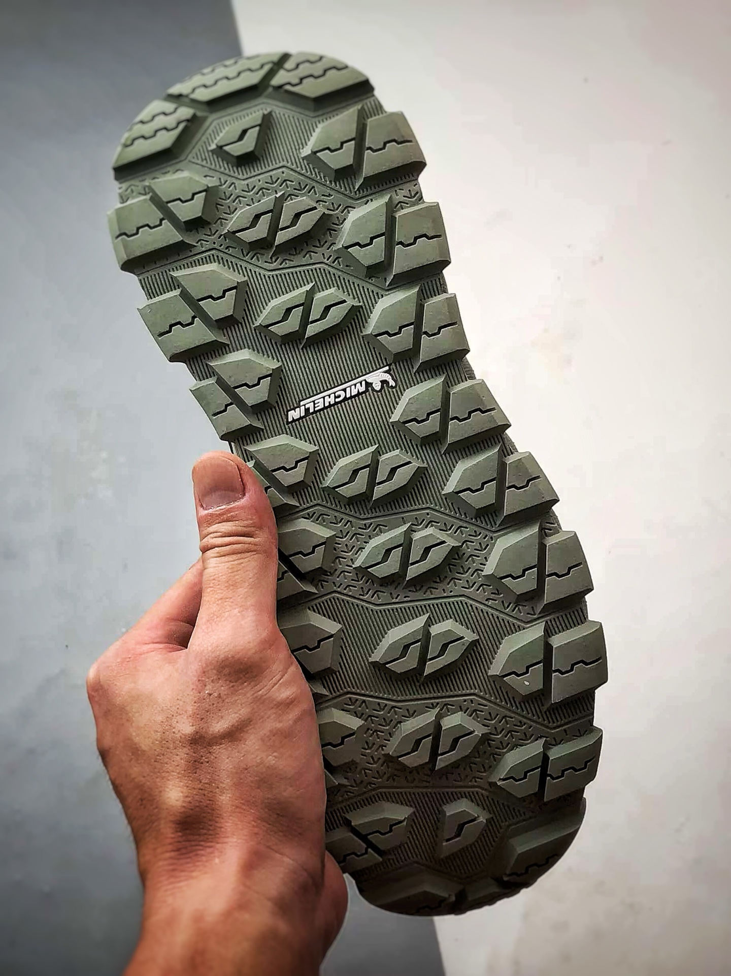 260 Descente迪桑特 Ski Style 绿色 滑雪系列低帮潮流运动户外登山鞋