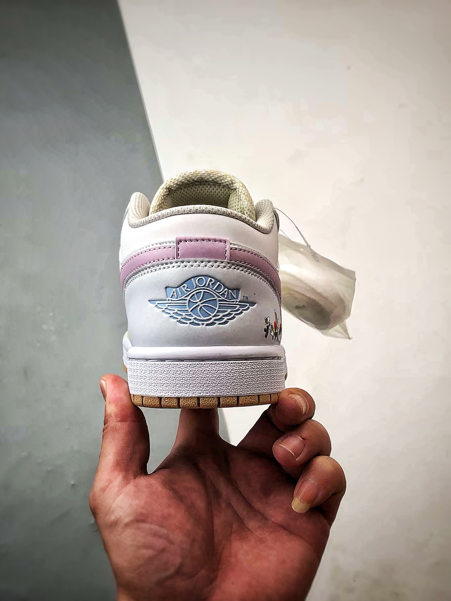 定制球鞋 Air Jordan 1 Low 猫小白 白黄粉 IB8861-151-莆田鞋,莆田鞋货源,高仿鞋,高仿鞋货源,安福档口,莆田高仿鞋,莆田鞋批发,高仿鞋批发,莆田高仿运动鞋,高仿运动鞋,莆田运动鞋 定制球鞋 Air Jordan 1 Low 猫小白 白黄粉 IB8861-151