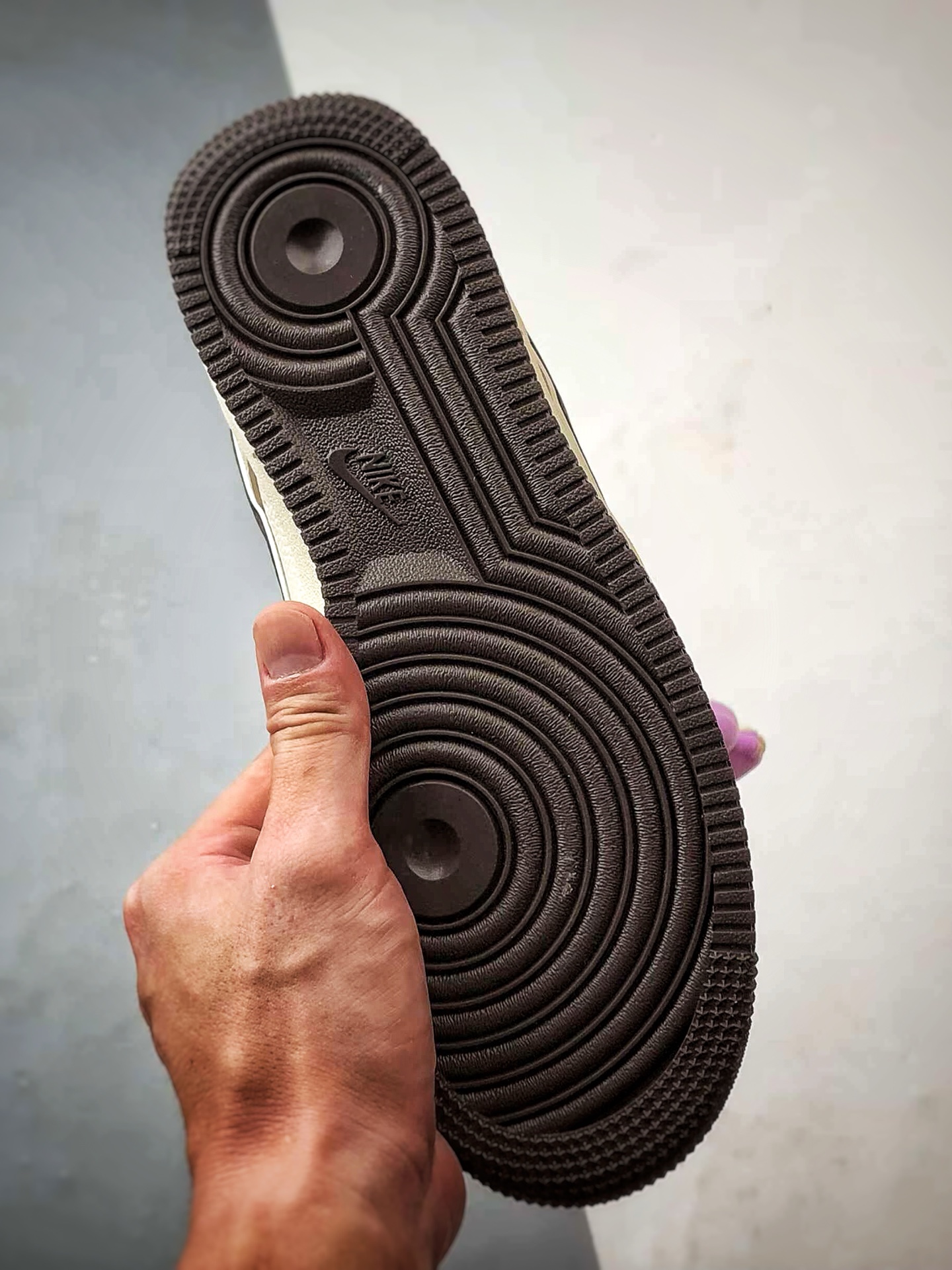 Air Force 1 Low 拉布布米白棕 KJ1688-012-莆田鞋,莆田鞋货源,高仿鞋,高仿鞋货源,安福档口,莆田高仿鞋,莆田鞋批发,高仿鞋批发,莆田高仿运动鞋,高仿运动鞋,莆田运动鞋 Air Force 1 Low 拉布布米白棕 KJ1688-012