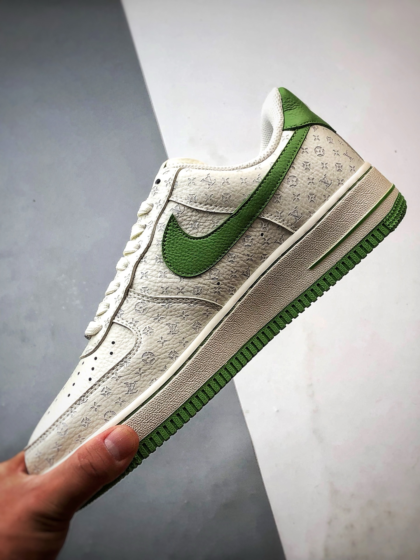 LV x Air Force 1 Low 印花米白绿 LW9279-016