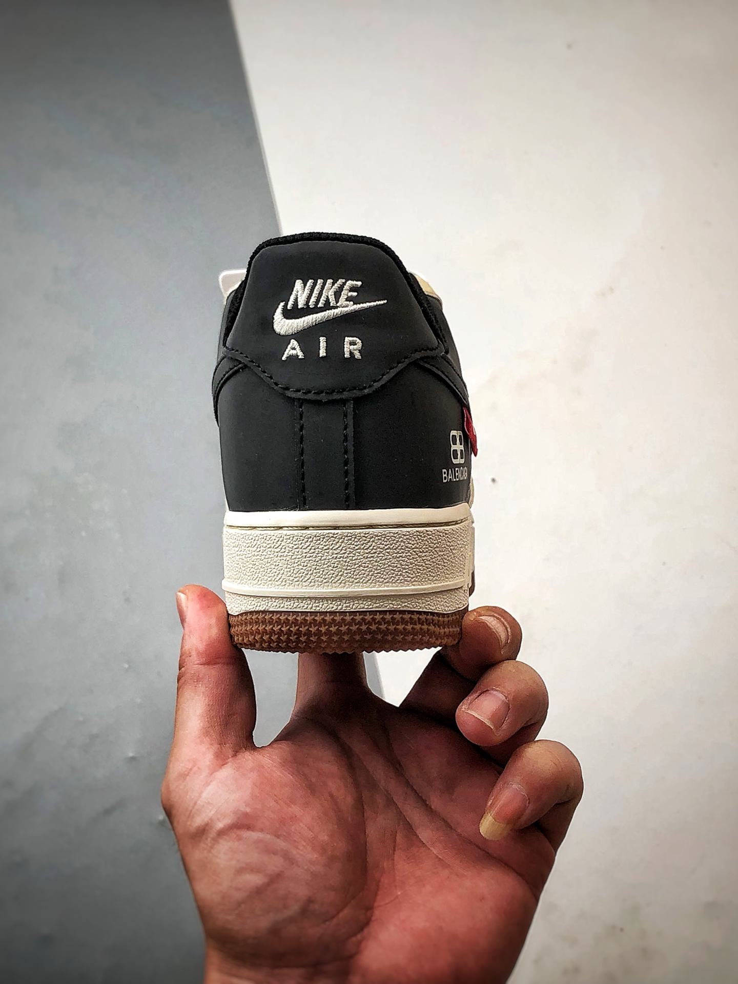 Blcg x Air Force 1 Low 米白黑灰 HJ3318-005-莆田鞋,莆田鞋货源,高仿鞋,高仿鞋货源,安福档口,莆田高仿鞋,莆田鞋批发,高仿鞋批发,莆田高仿运动鞋,高仿运动鞋,莆田运动鞋 Blcg x Air Force 1 Low 米白黑灰 HJ3318-005