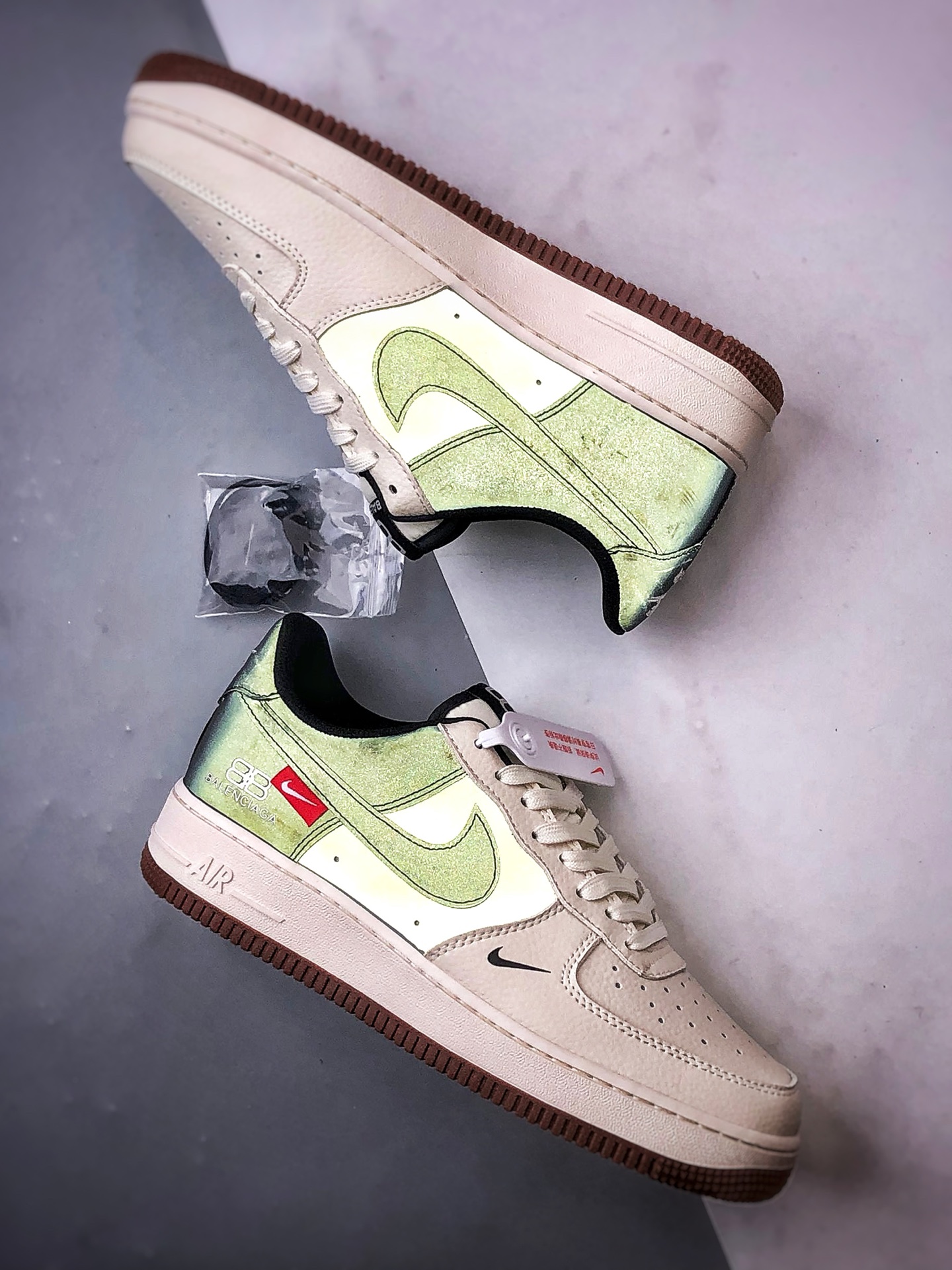 Blcg x Air Force 1 Low 米白黑灰 HJ3318-005-莆田鞋,莆田鞋货源,高仿鞋,高仿鞋货源,安福档口,莆田高仿鞋,莆田鞋批发,高仿鞋批发,莆田高仿运动鞋,高仿运动鞋,莆田运动鞋 Blcg x Air Force 1 Low 米白黑灰 HJ3318-005